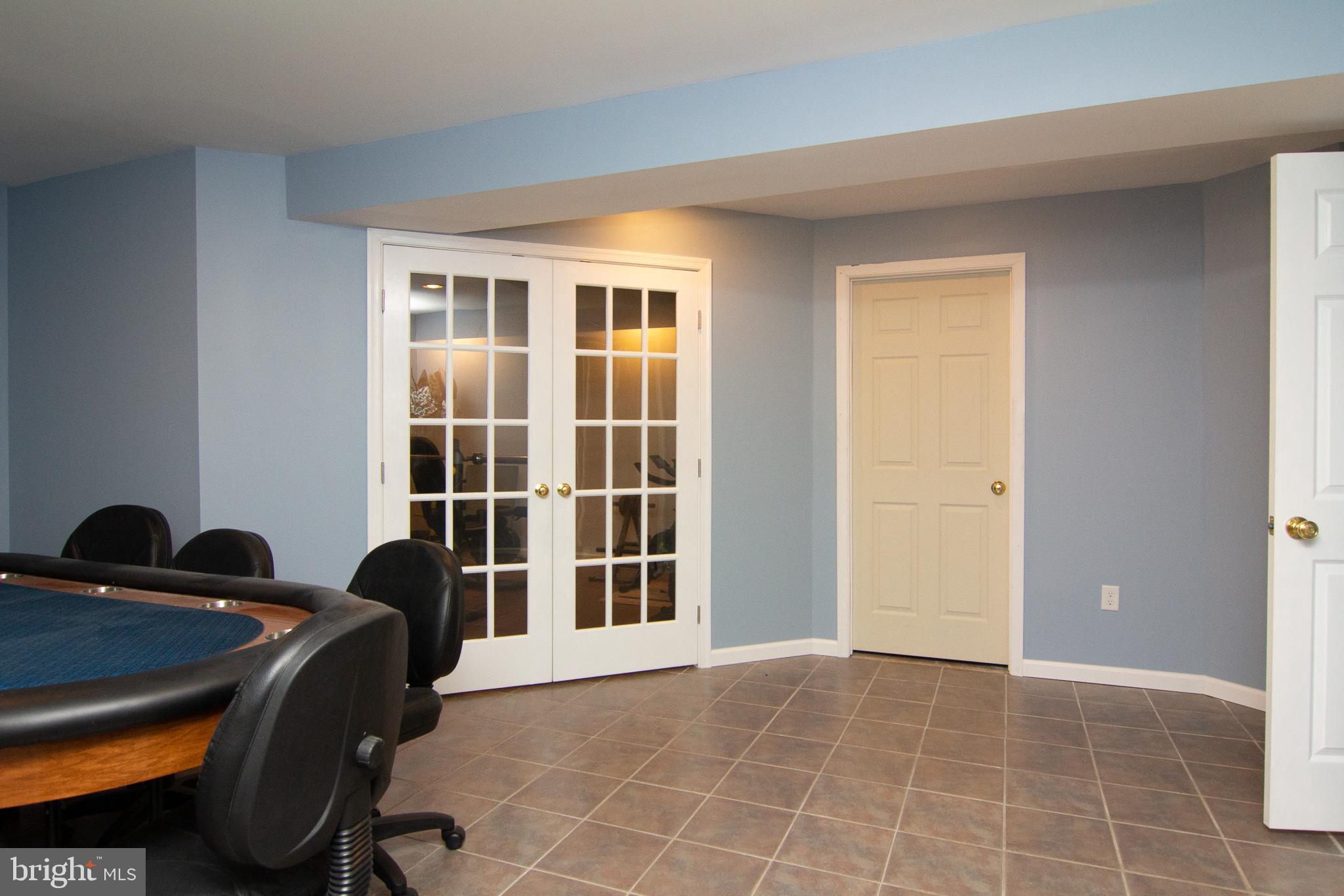 WALNUT RIDGE - Residential