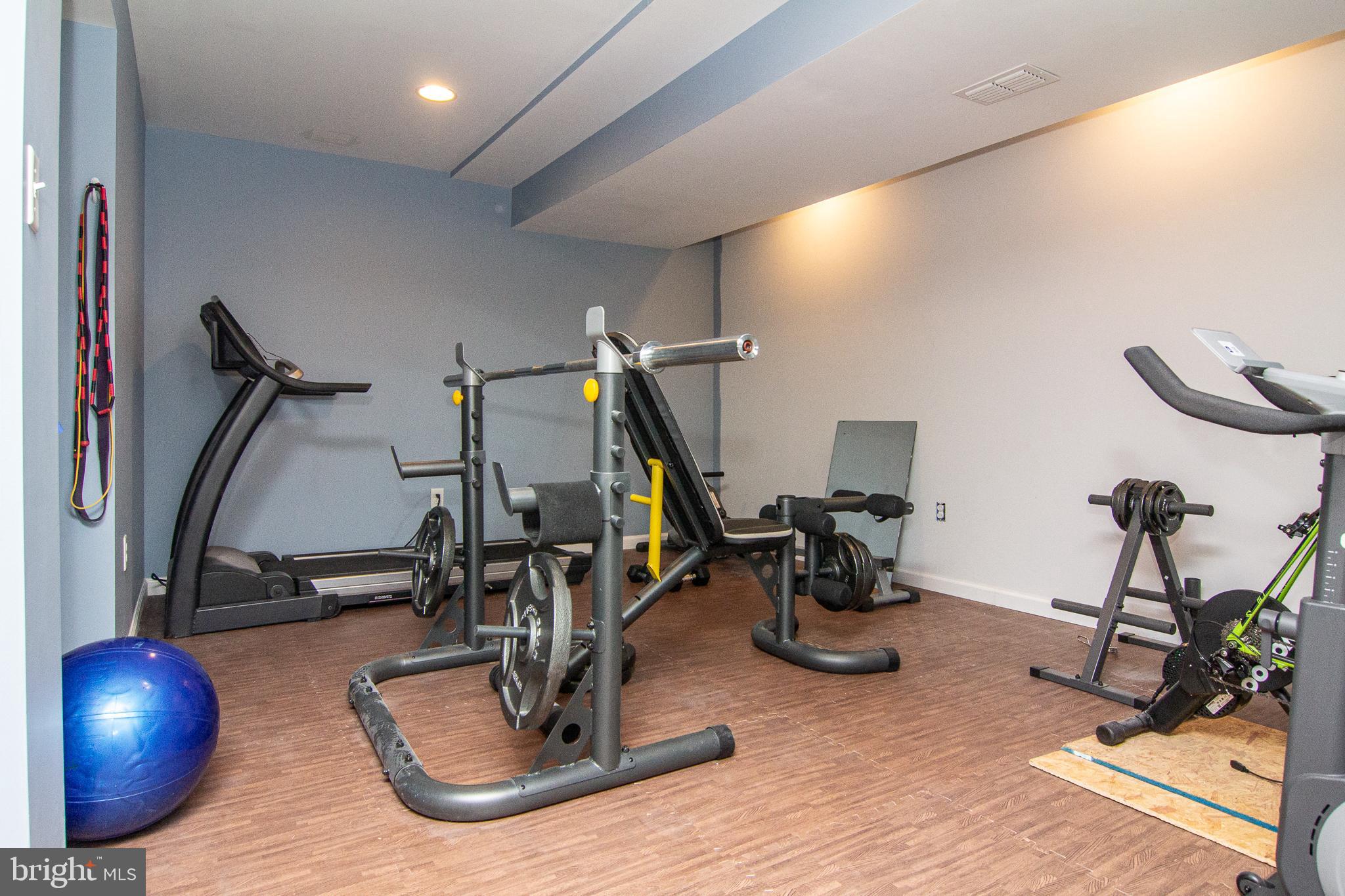 WALNUT RIDGE - Residential