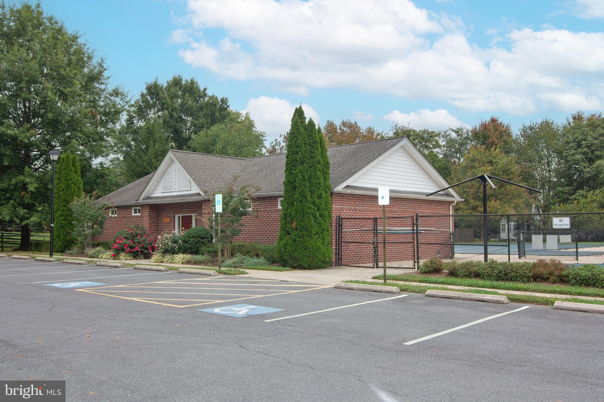 WALNUT RIDGE - Residential