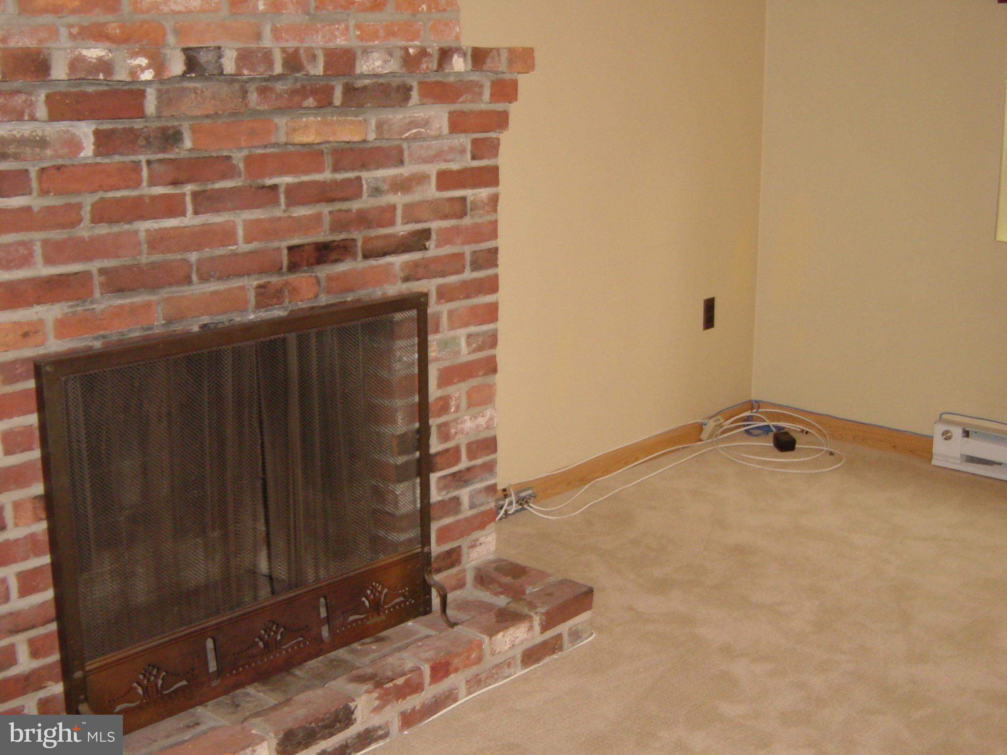 FELLS POINT HISTORIC DISTRICT - Commercial Sale