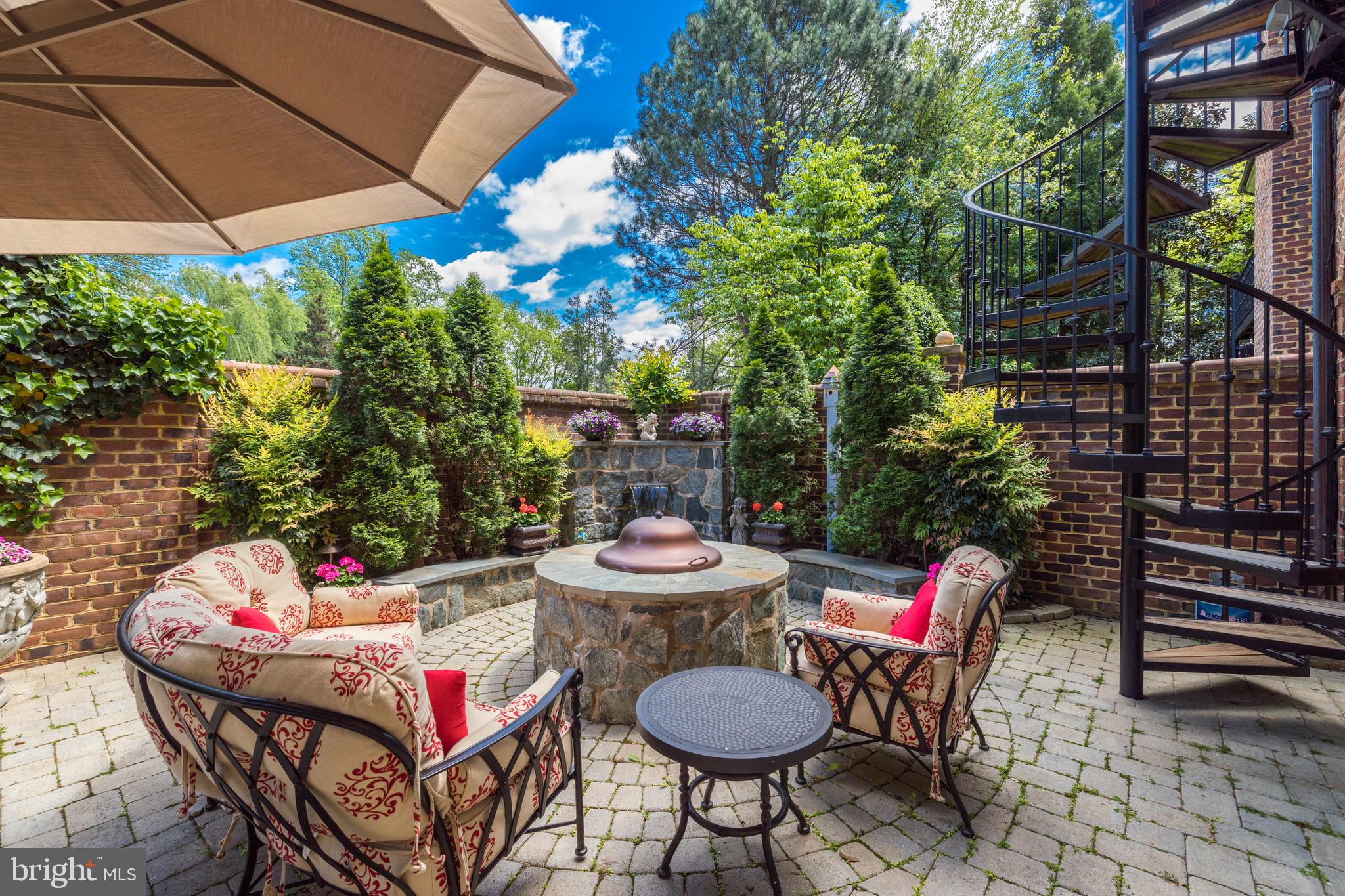 MERRYHILL - Residential