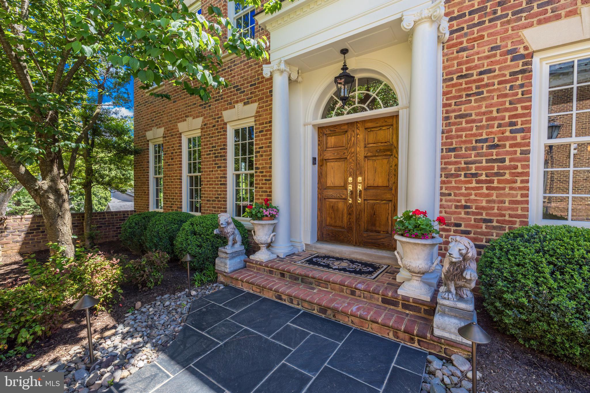 MERRYHILL - Residential