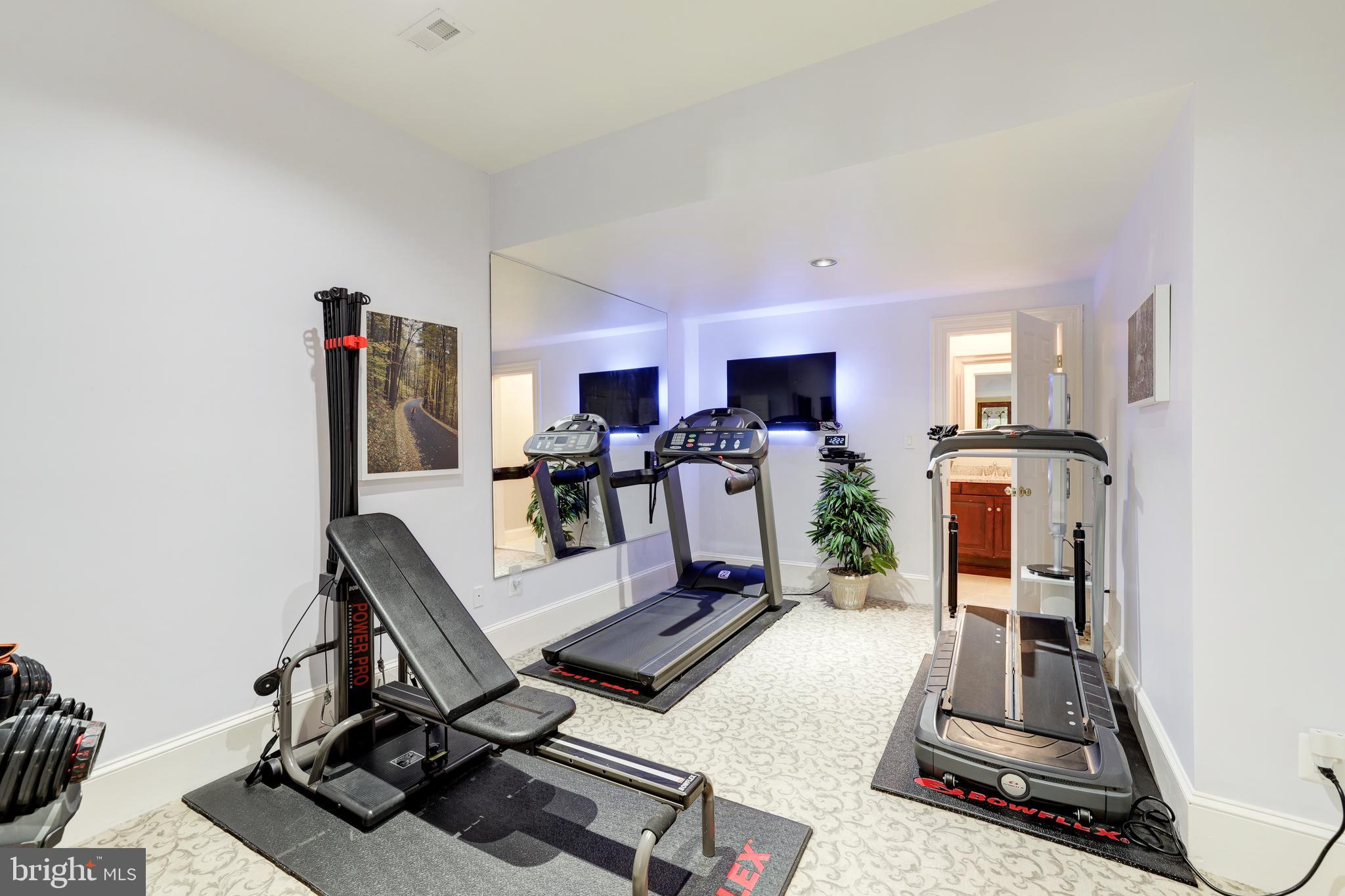 MERRYHILL - Residential