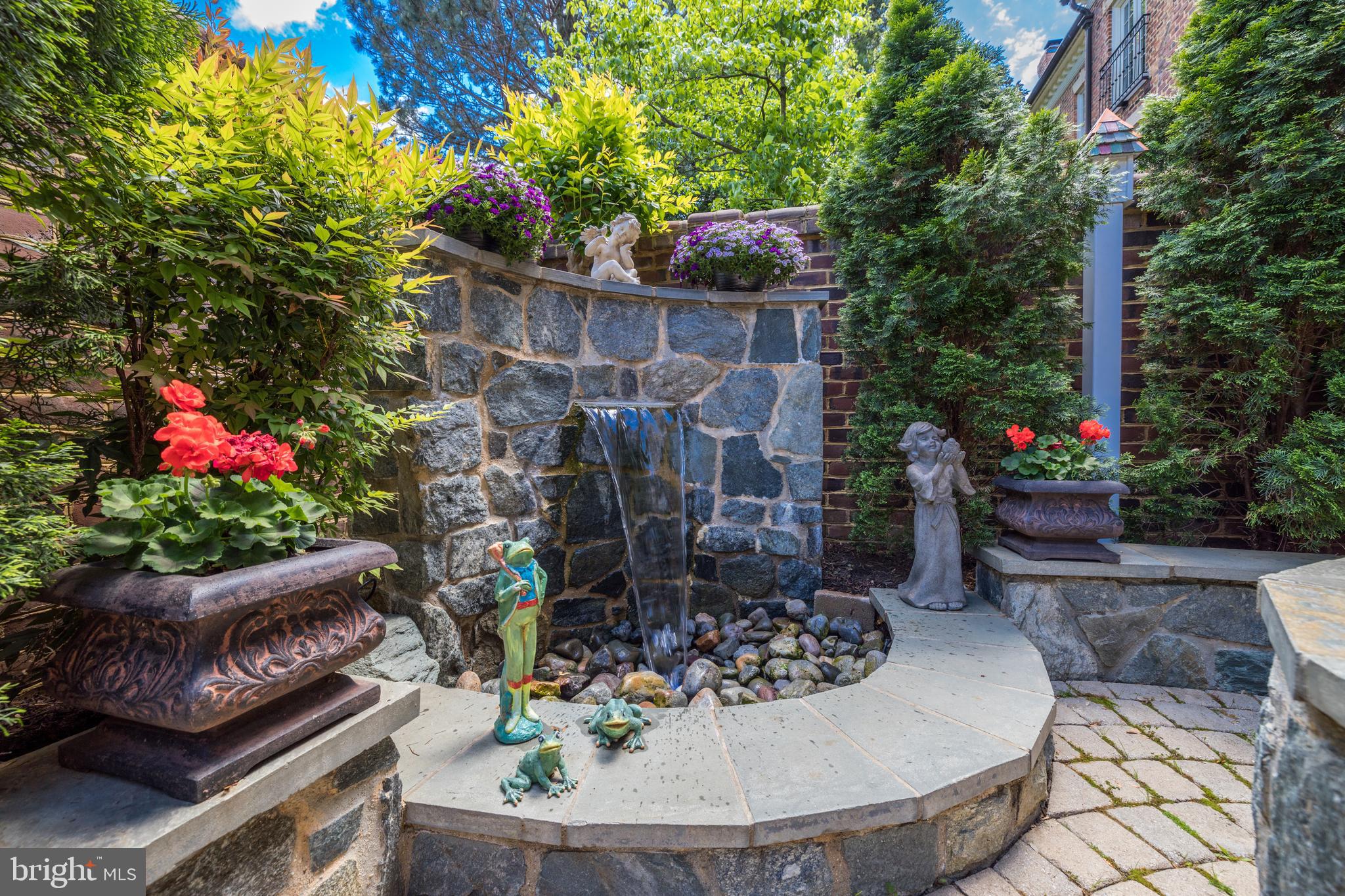 MERRYHILL - Residential