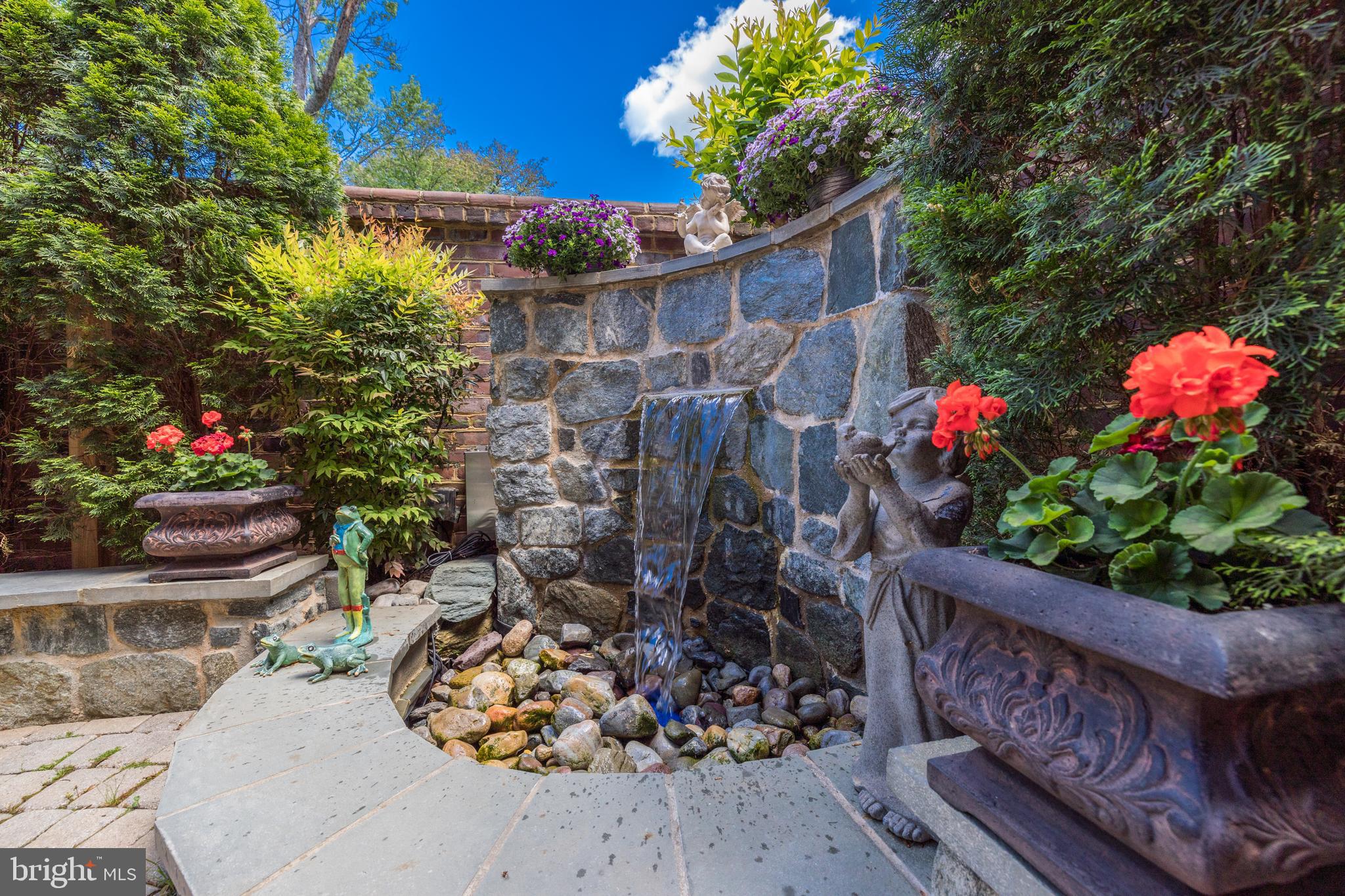 MERRYHILL - Residential