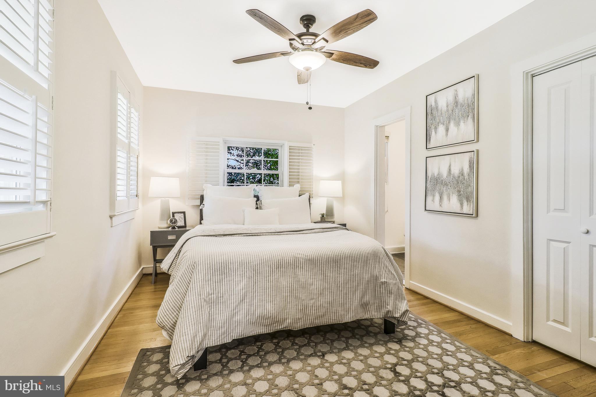 HILLWOOD - Residential