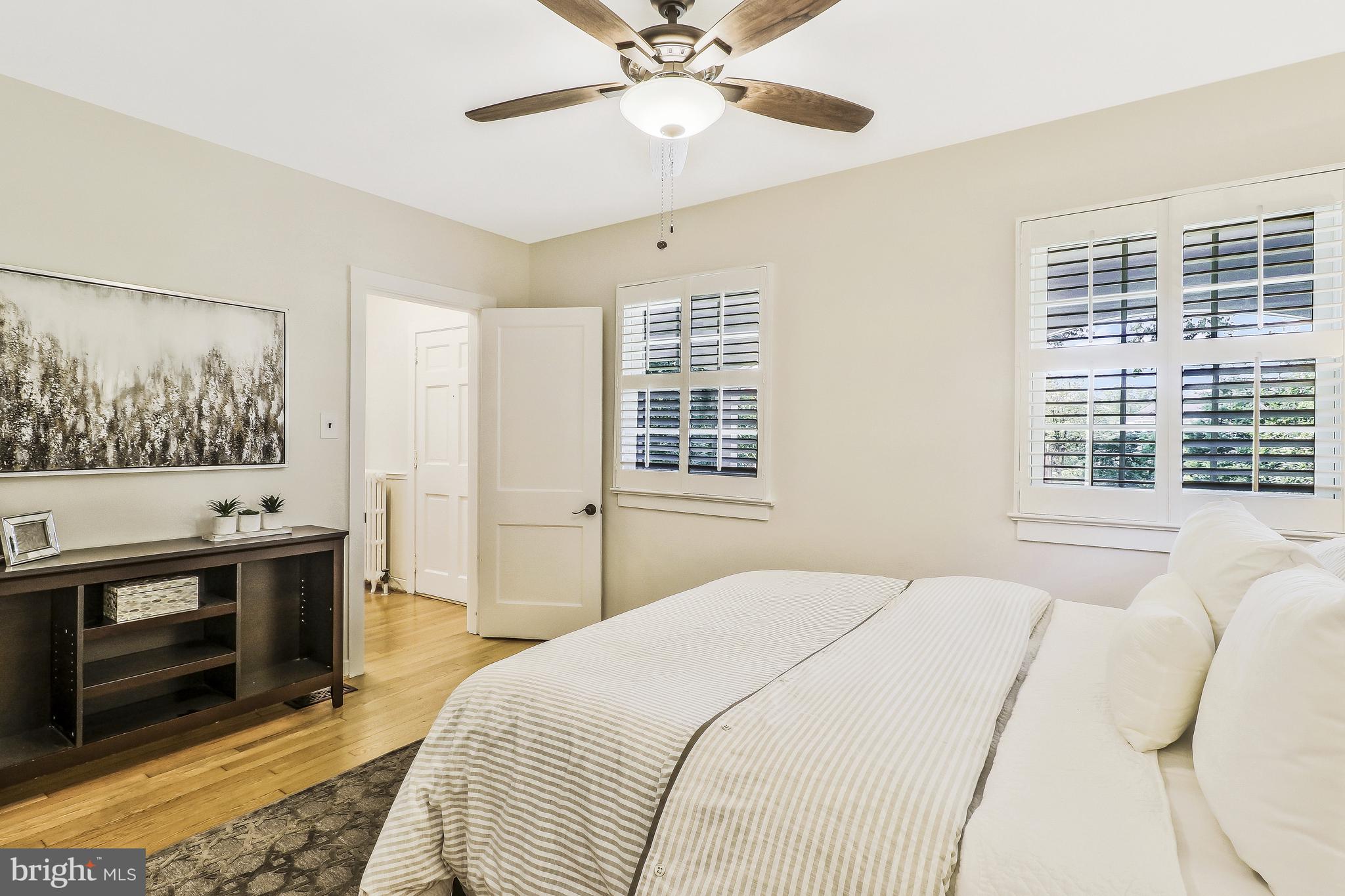 HILLWOOD - Residential