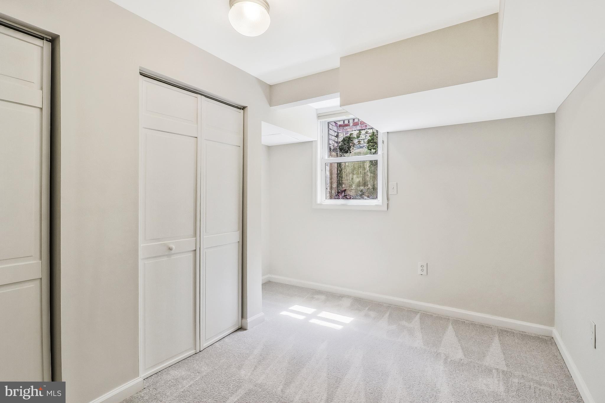 HILLWOOD - Residential