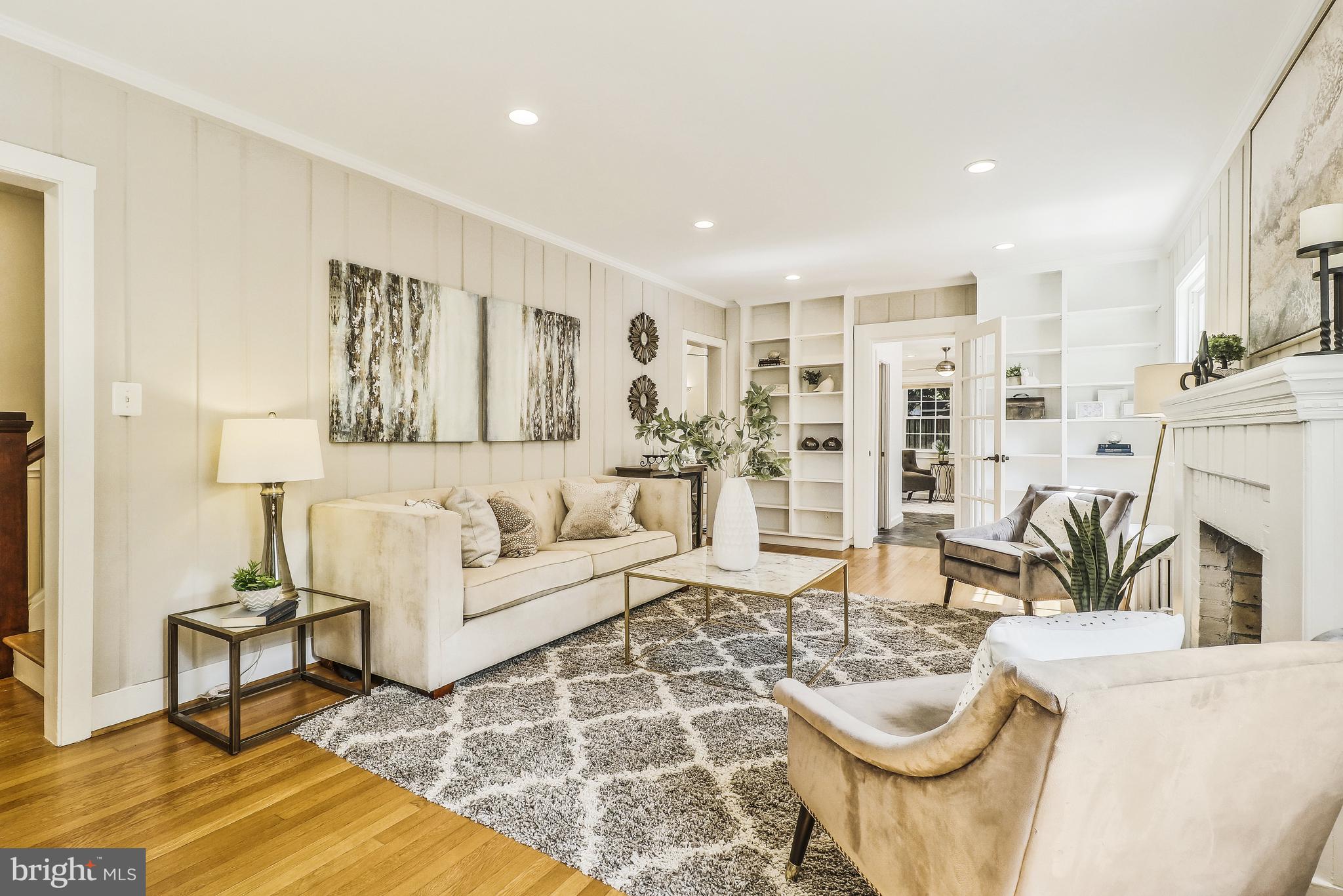 HILLWOOD - Residential