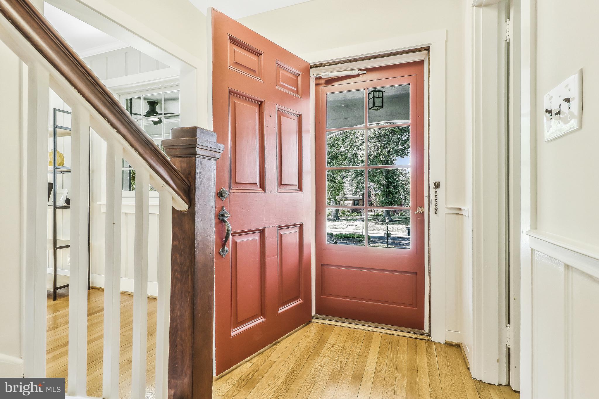 HILLWOOD - Residential