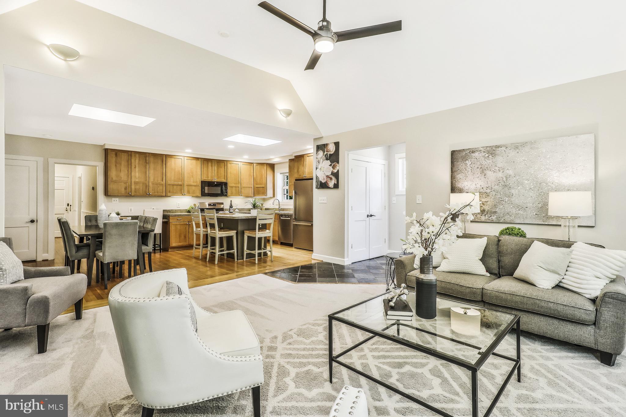 HILLWOOD - Residential