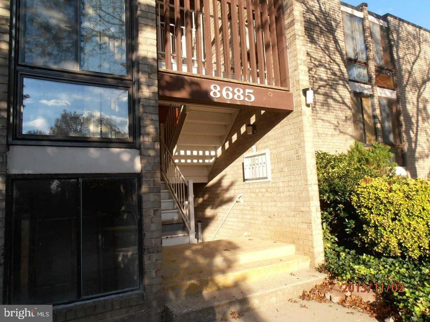 Beautiful one bedroom condo is located in Greenbelt MD seconds from Greenbelt road. Spacious, vibrant, and sunny can only describe this spacious one bed room home.  It is with a big balcony. Newer Renovated:  newer floor, new painting, newer kitchen and bathroom beautiful white quartz countertops, newer refrigerator and washer/dryer… Condo fee includes all utilities. Close to shopping, BW Parkway & I-495. You will love living here.