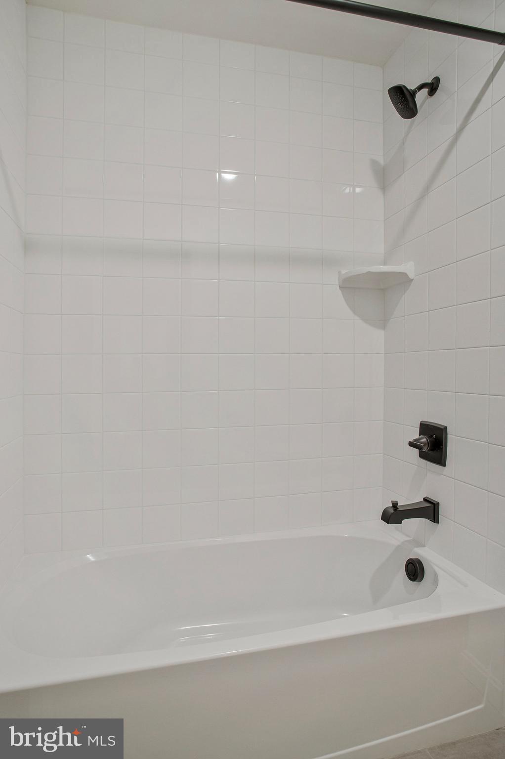 ROBERTS CROSSING - Residential