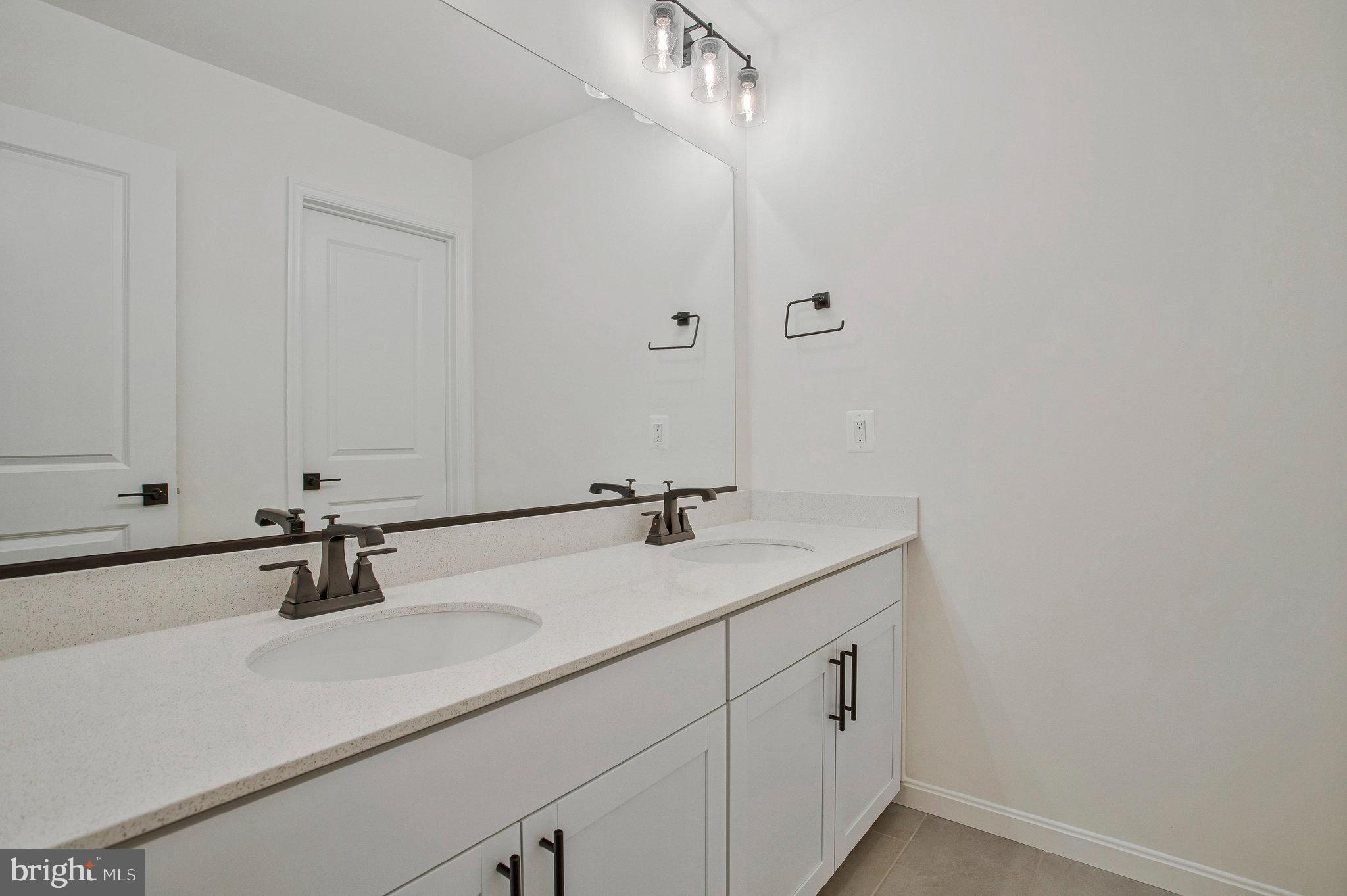 ROBERTS CROSSING - Residential