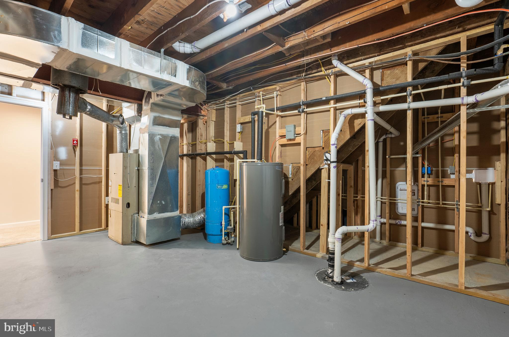 LOTHIAN - Residential