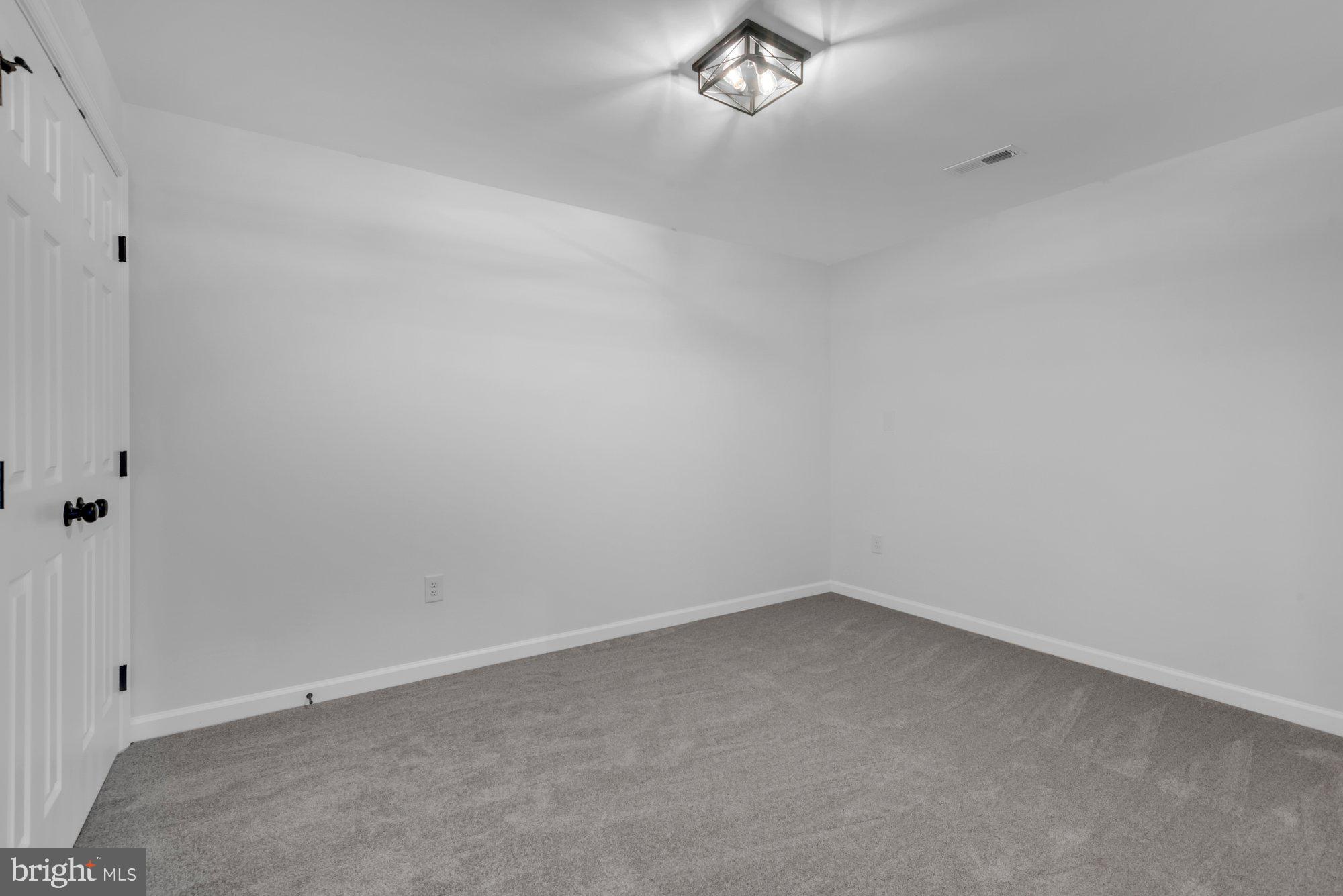 LOTHIAN - Residential