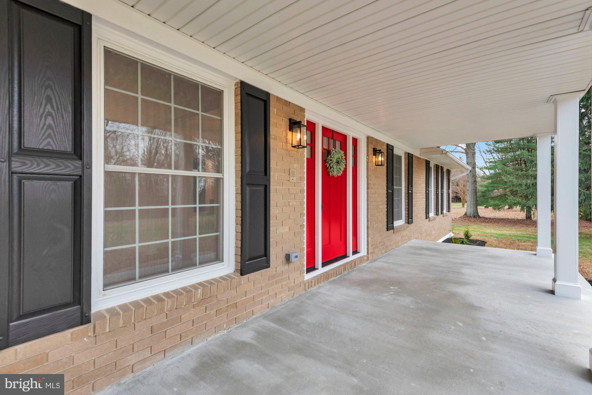 5485 SOLOMONS ISLAND ROAD