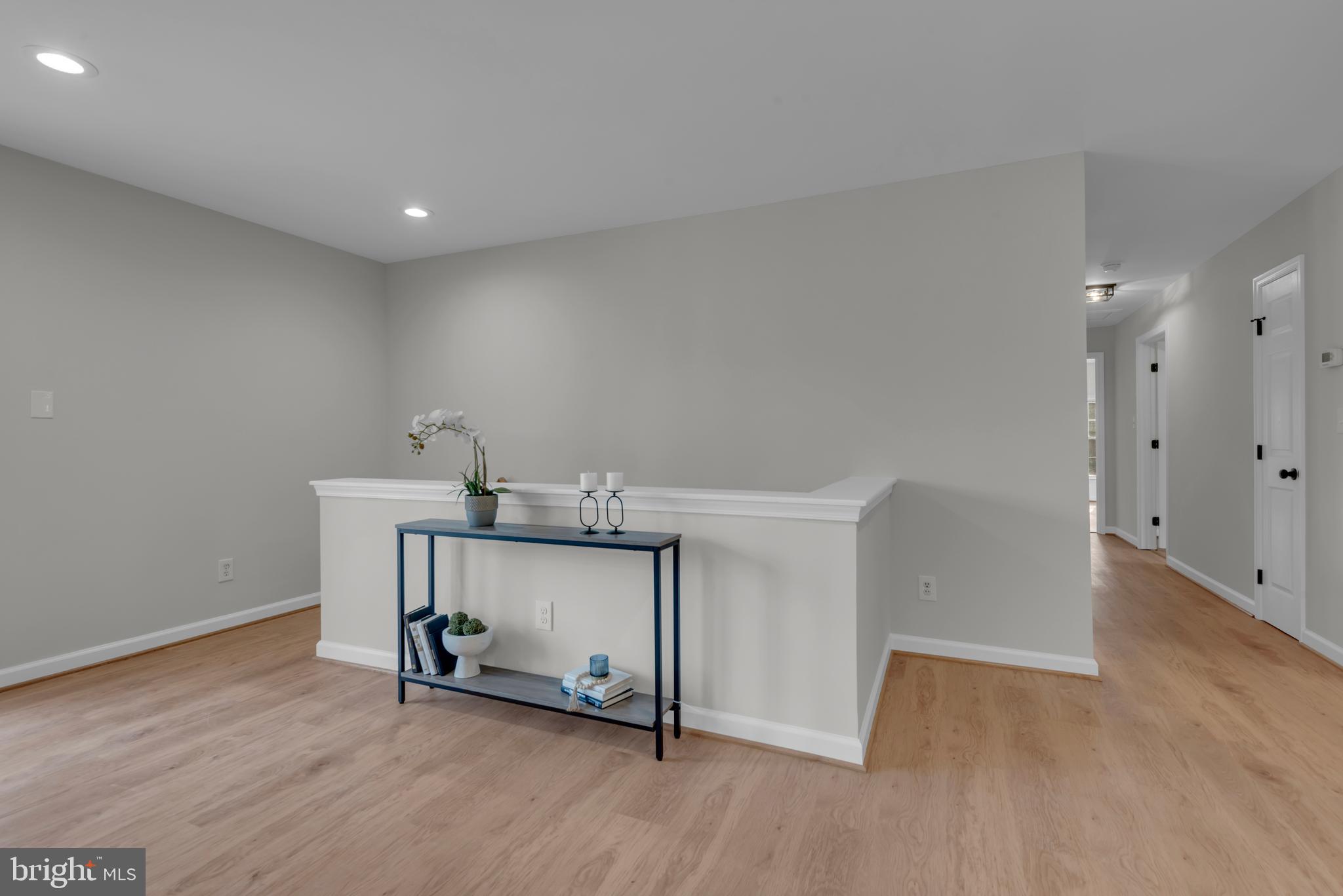 LOTHIAN - Residential