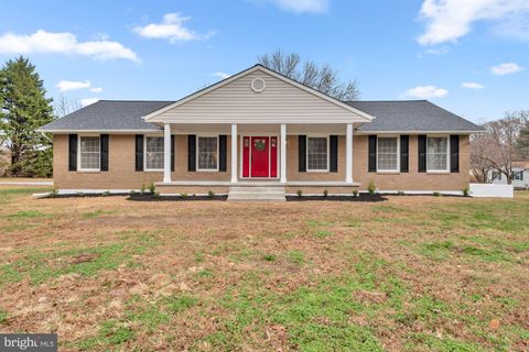 5485 SOLOMONS ISLAND ROAD LOTHIAN MD 20711