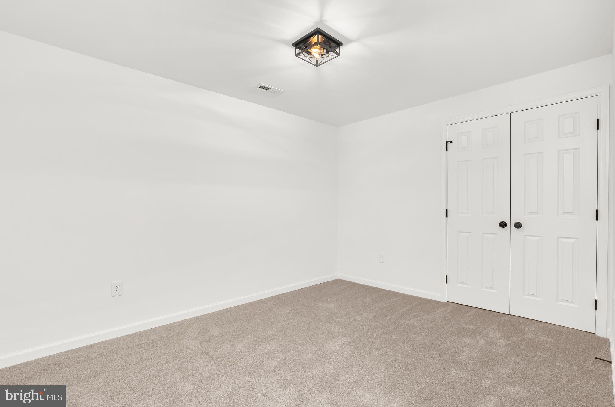 LOTHIAN - Residential