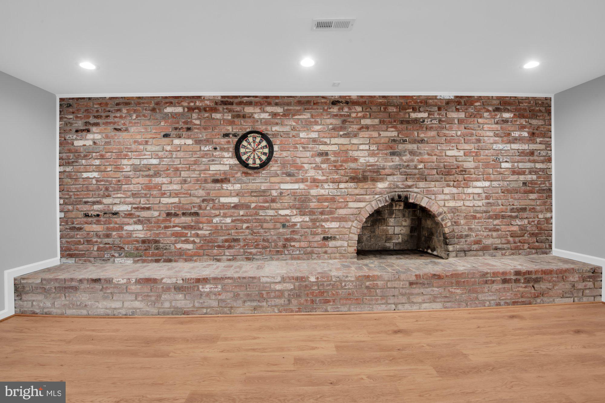 LOTHIAN - Residential