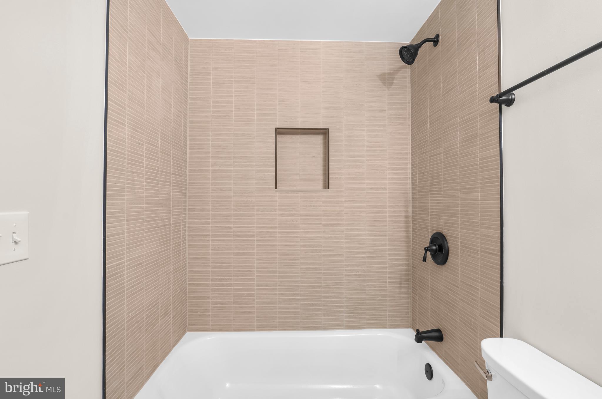 LOTHIAN - Residential