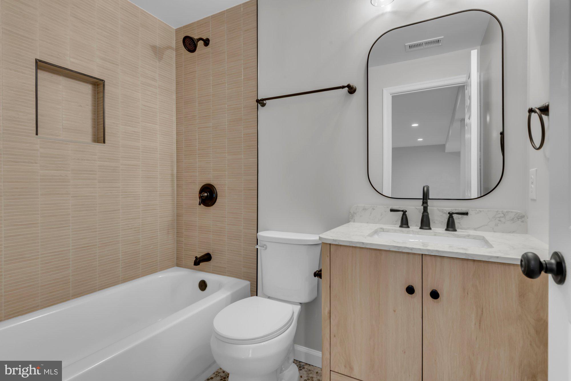 LOTHIAN - Residential