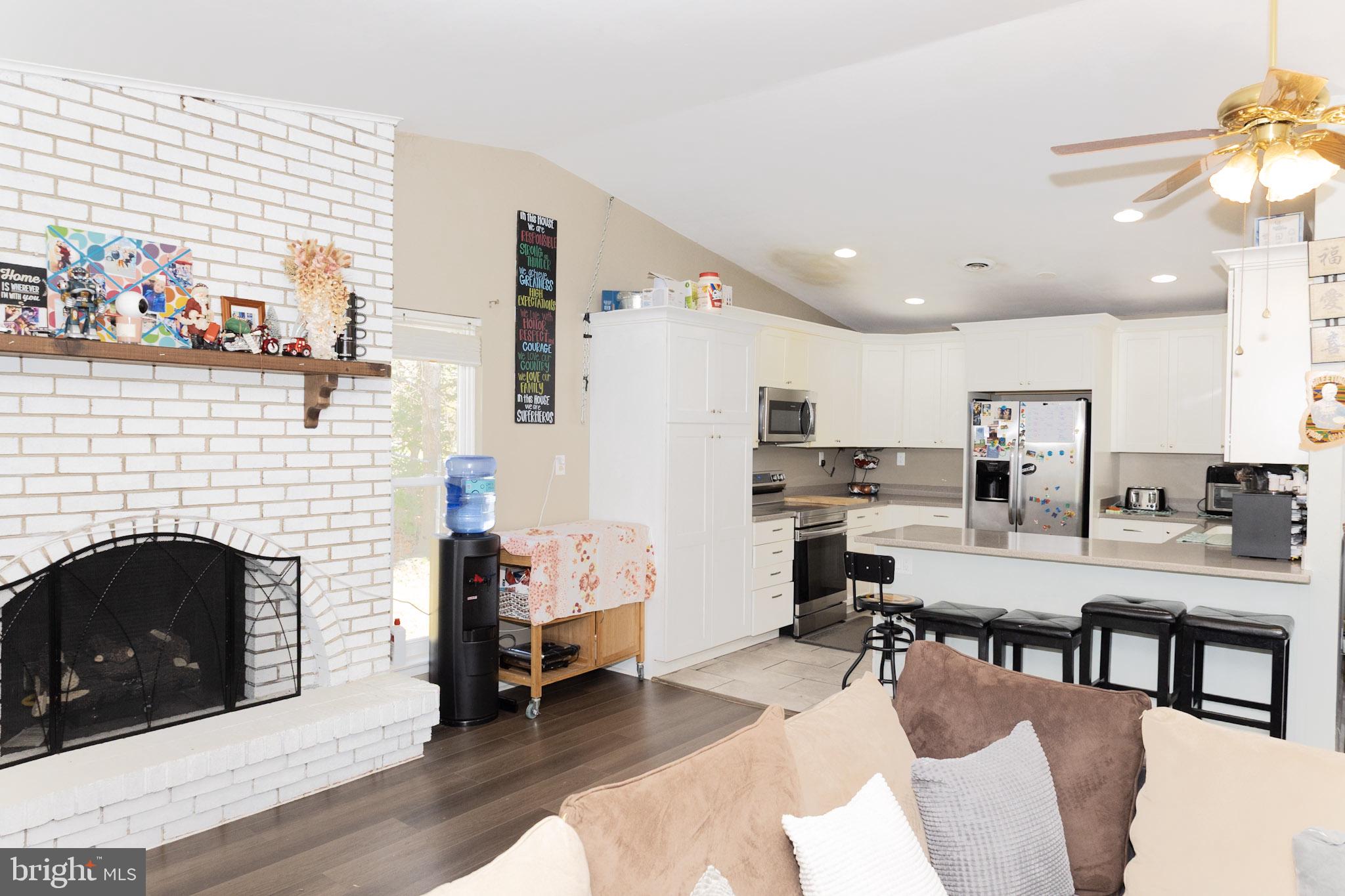 AQUIA HARBOUR - Residential