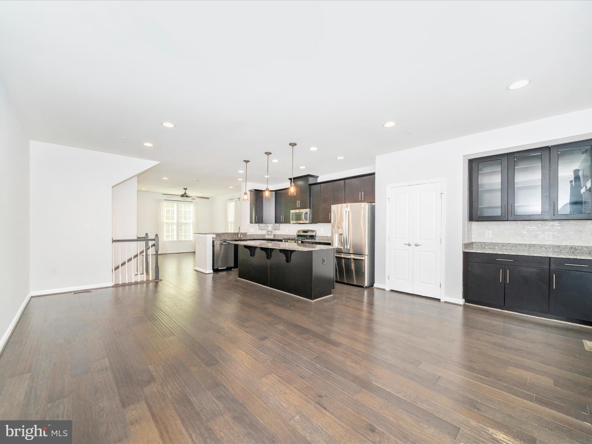 GREENBELT STATION - Residential