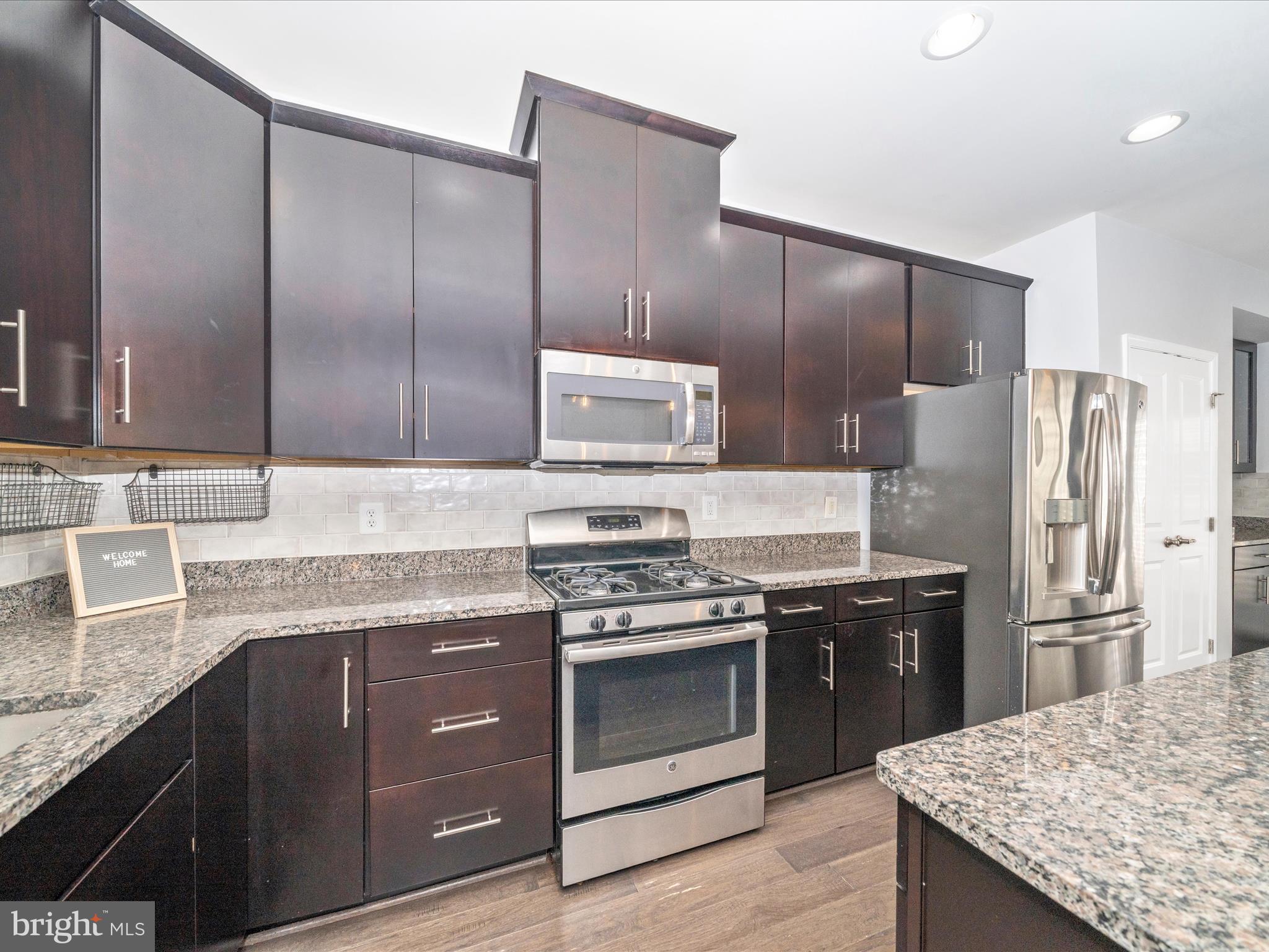 GREENBELT STATION - Residential