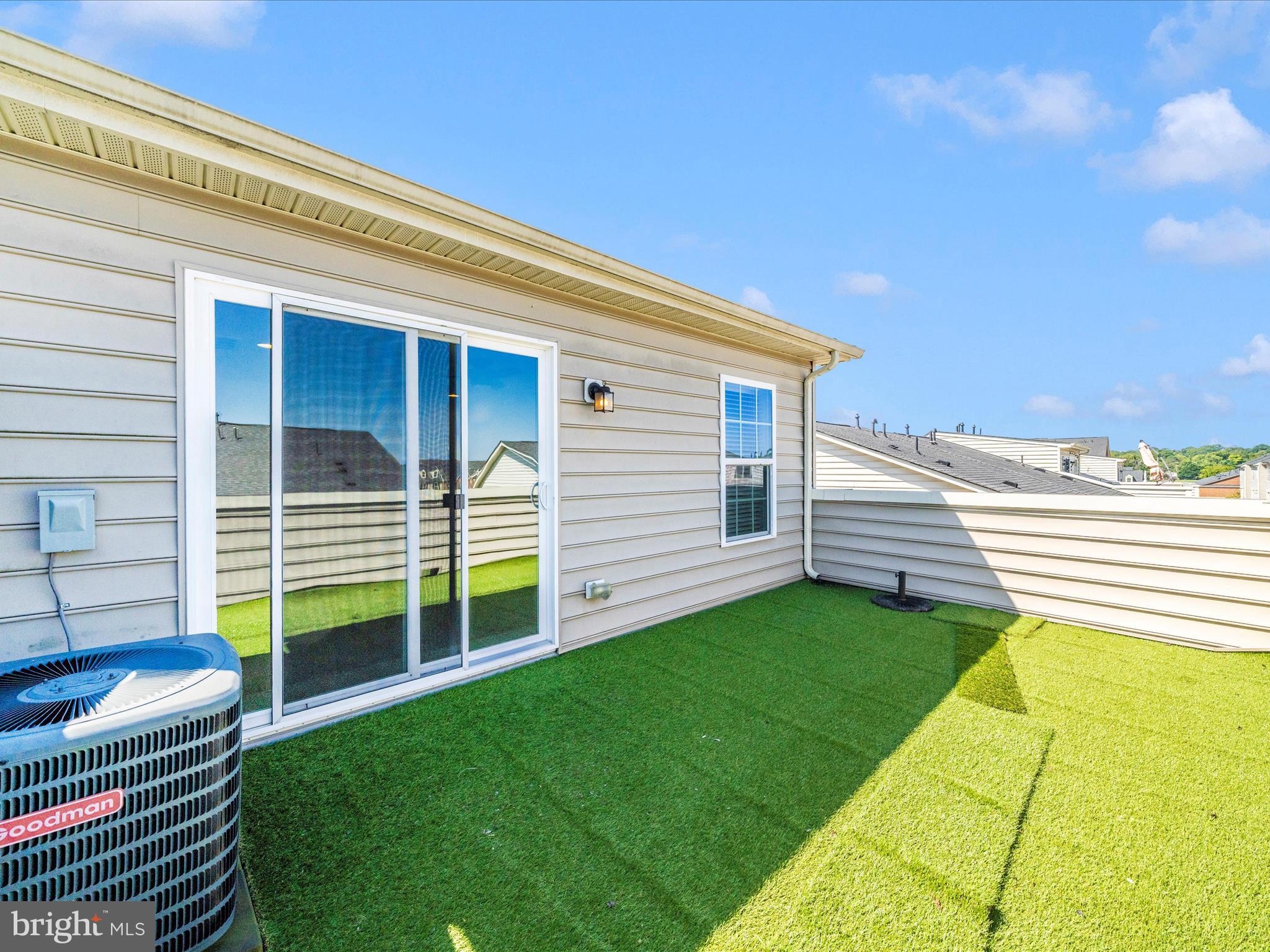 GREENBELT STATION - Residential