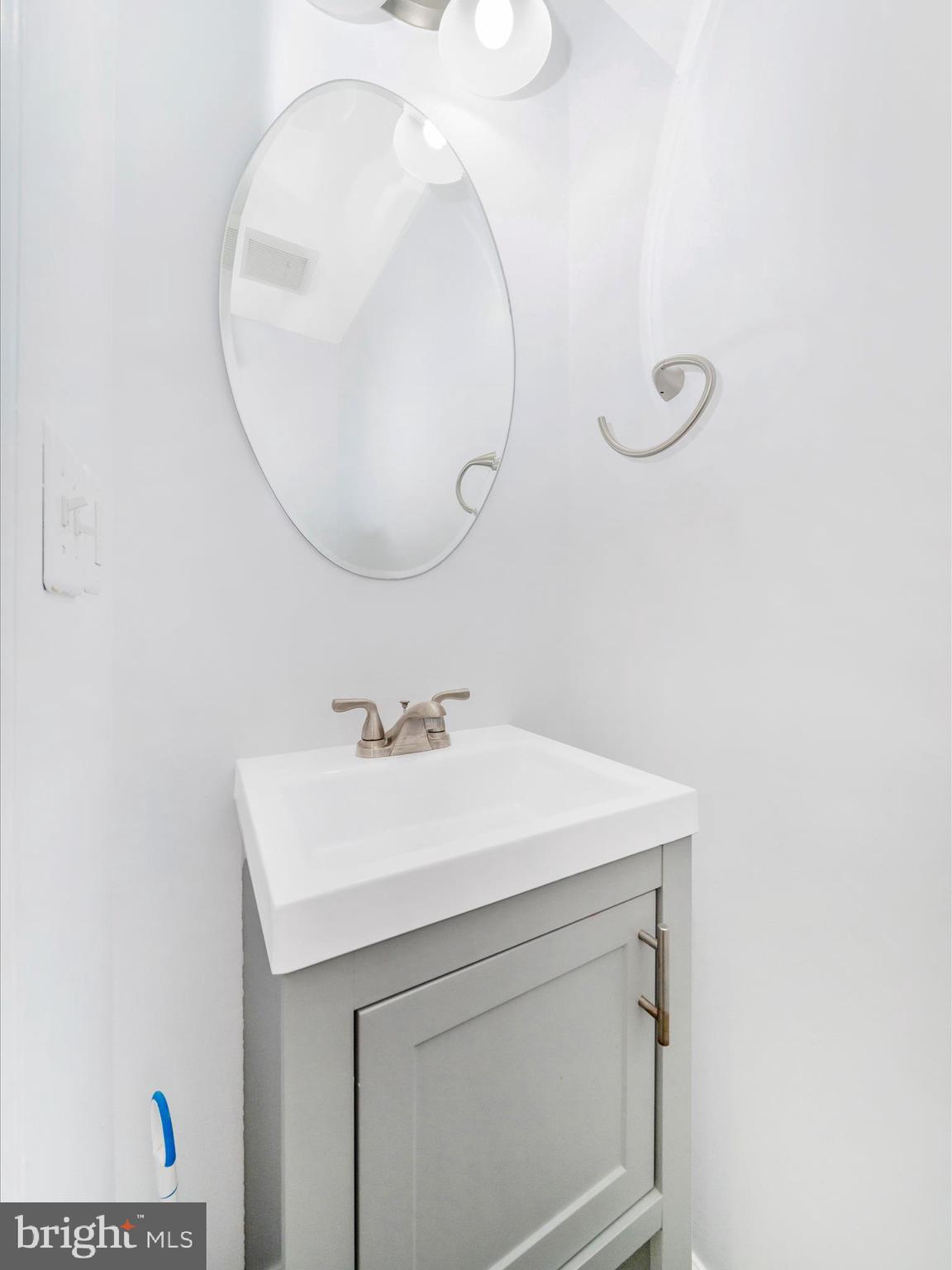 GREENBELT STATION - Residential