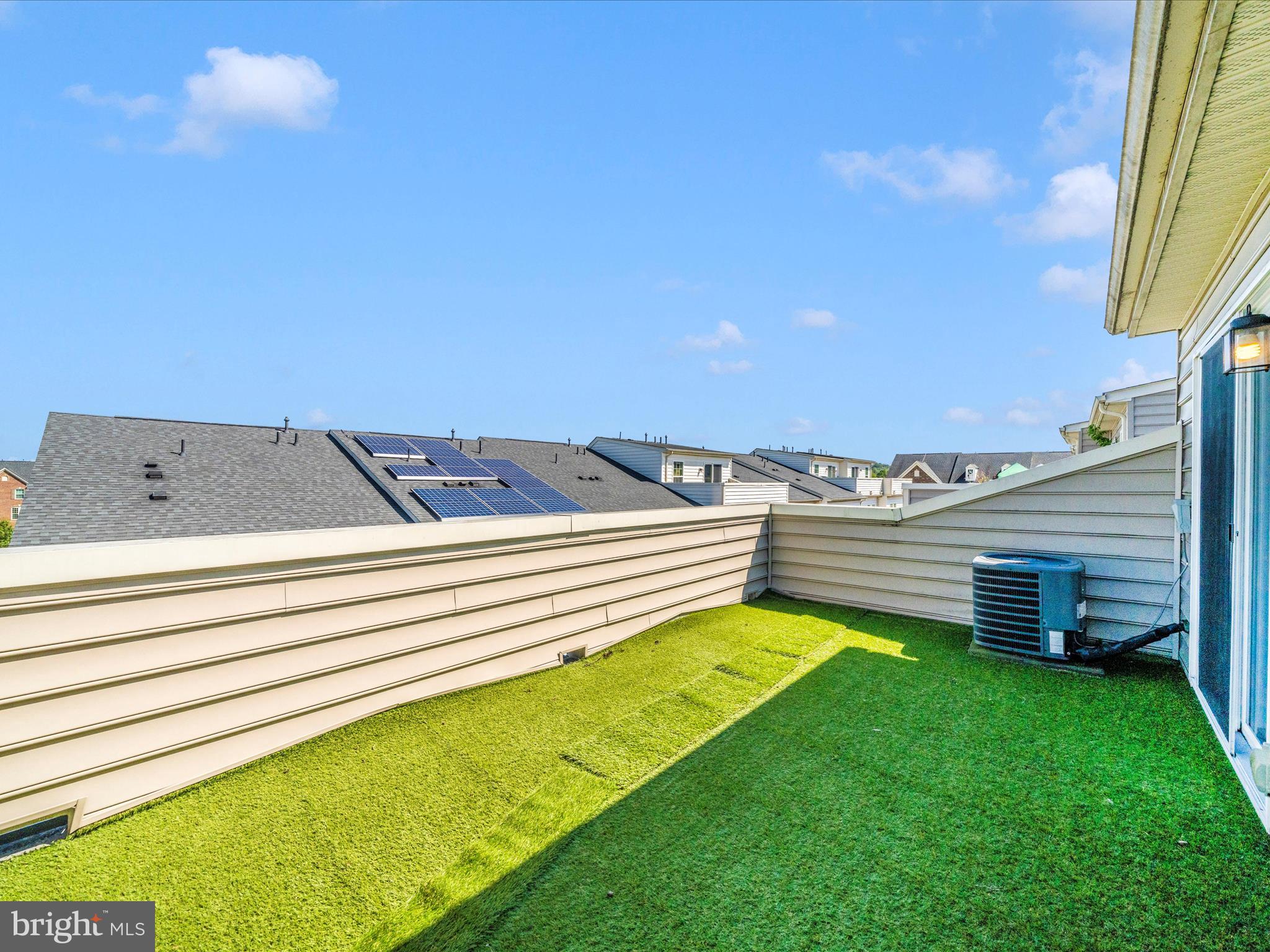 GREENBELT STATION - Residential