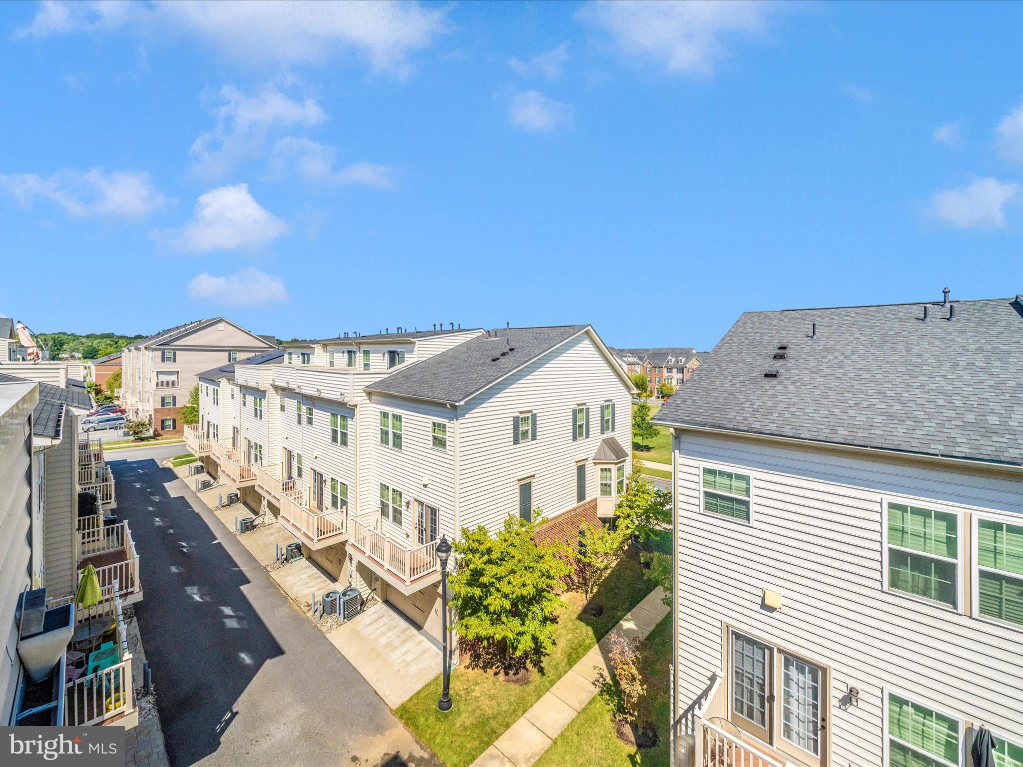 GREENBELT STATION - Residential