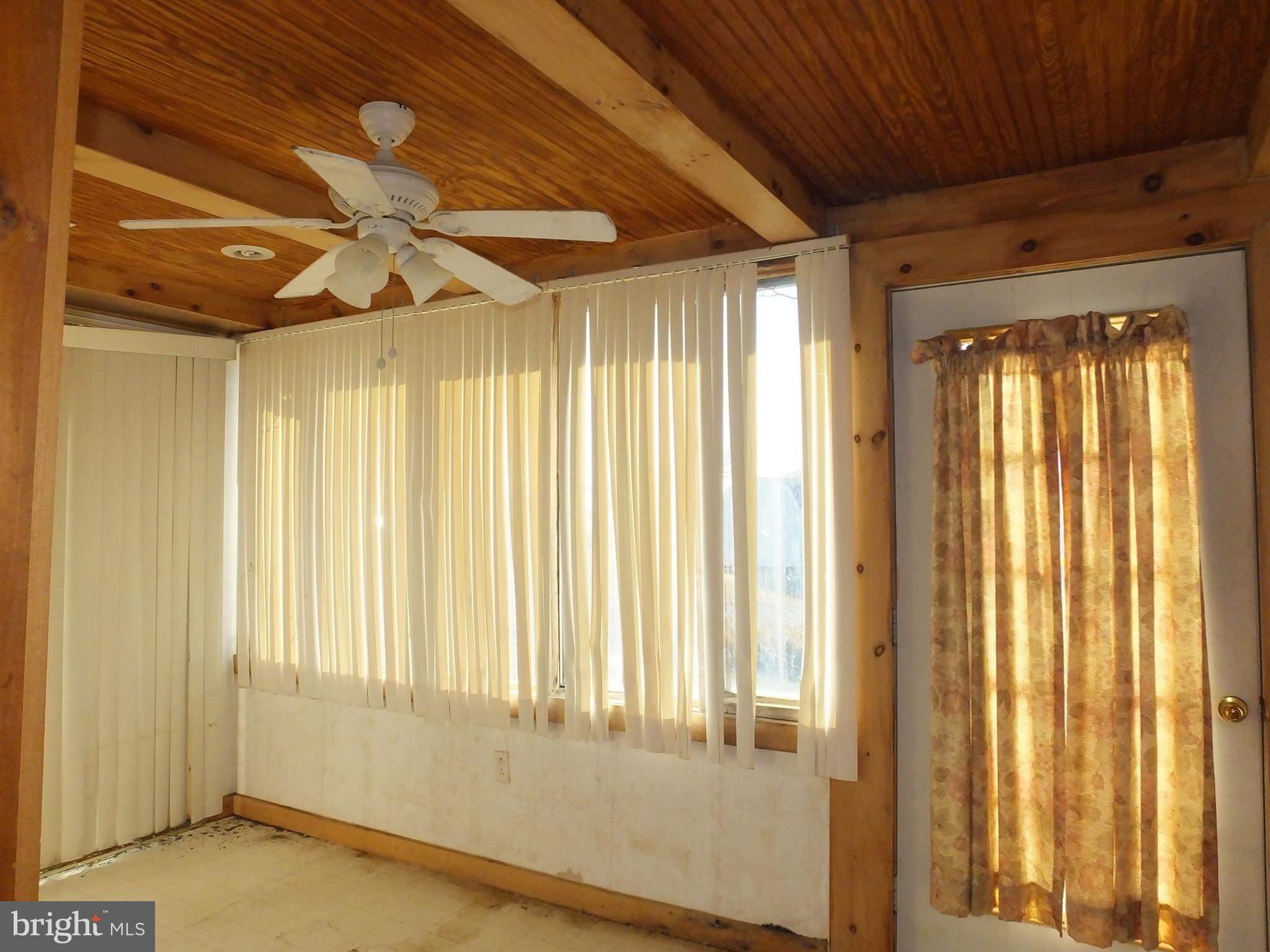 FISHING CREEK/HOOPERS ISLAND - Residential