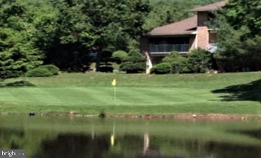 FLYING HILLS - Residential Lease