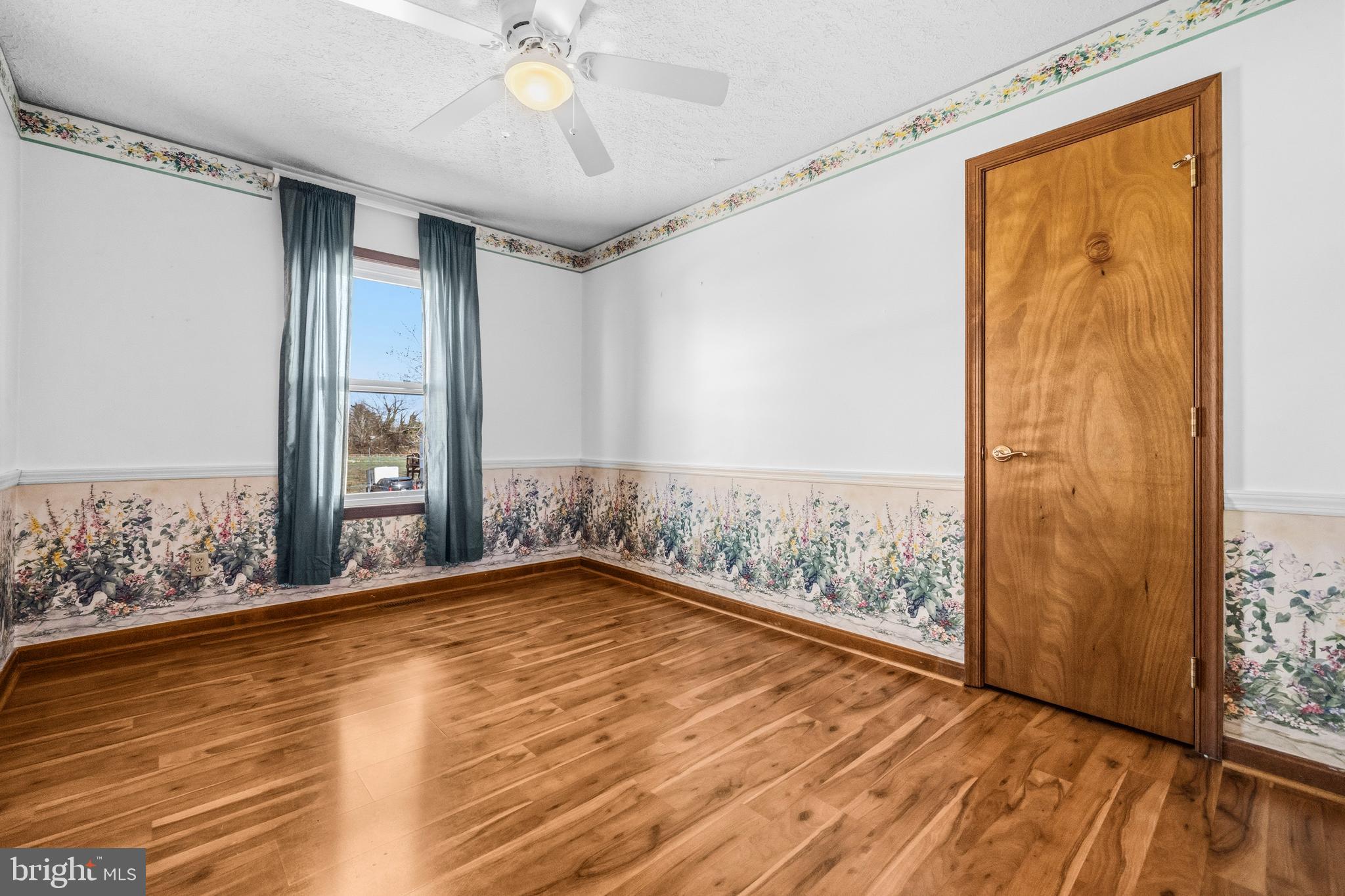 MEADOWBROOKE - Residential