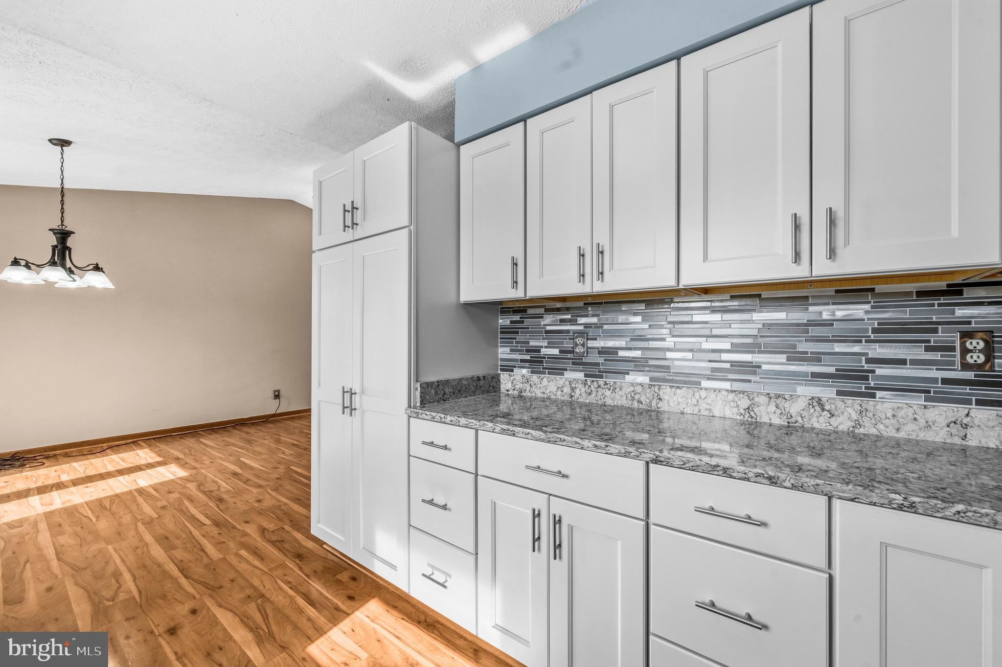 MEADOWBROOKE - Residential