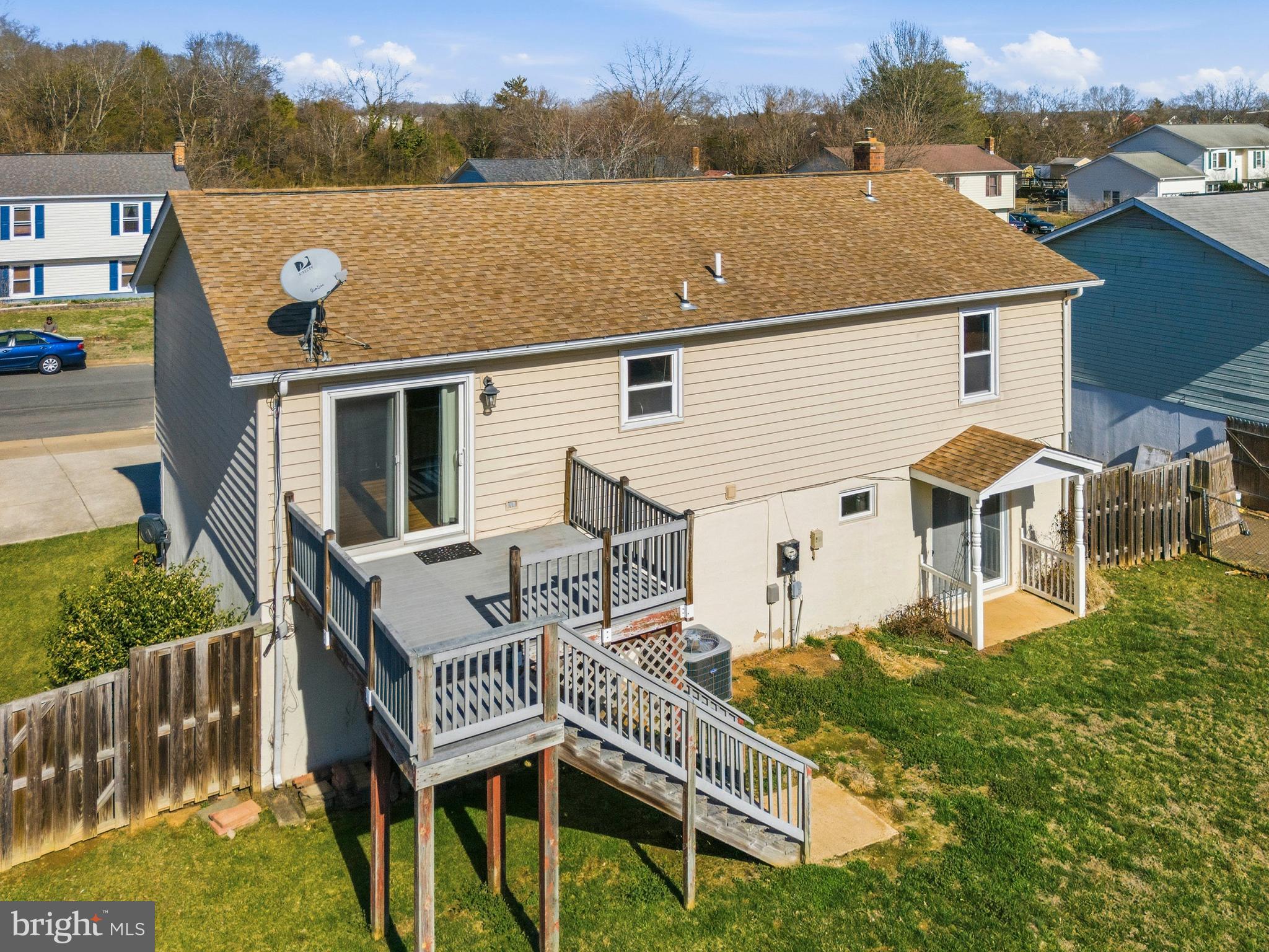 MEADOWBROOKE - Residential