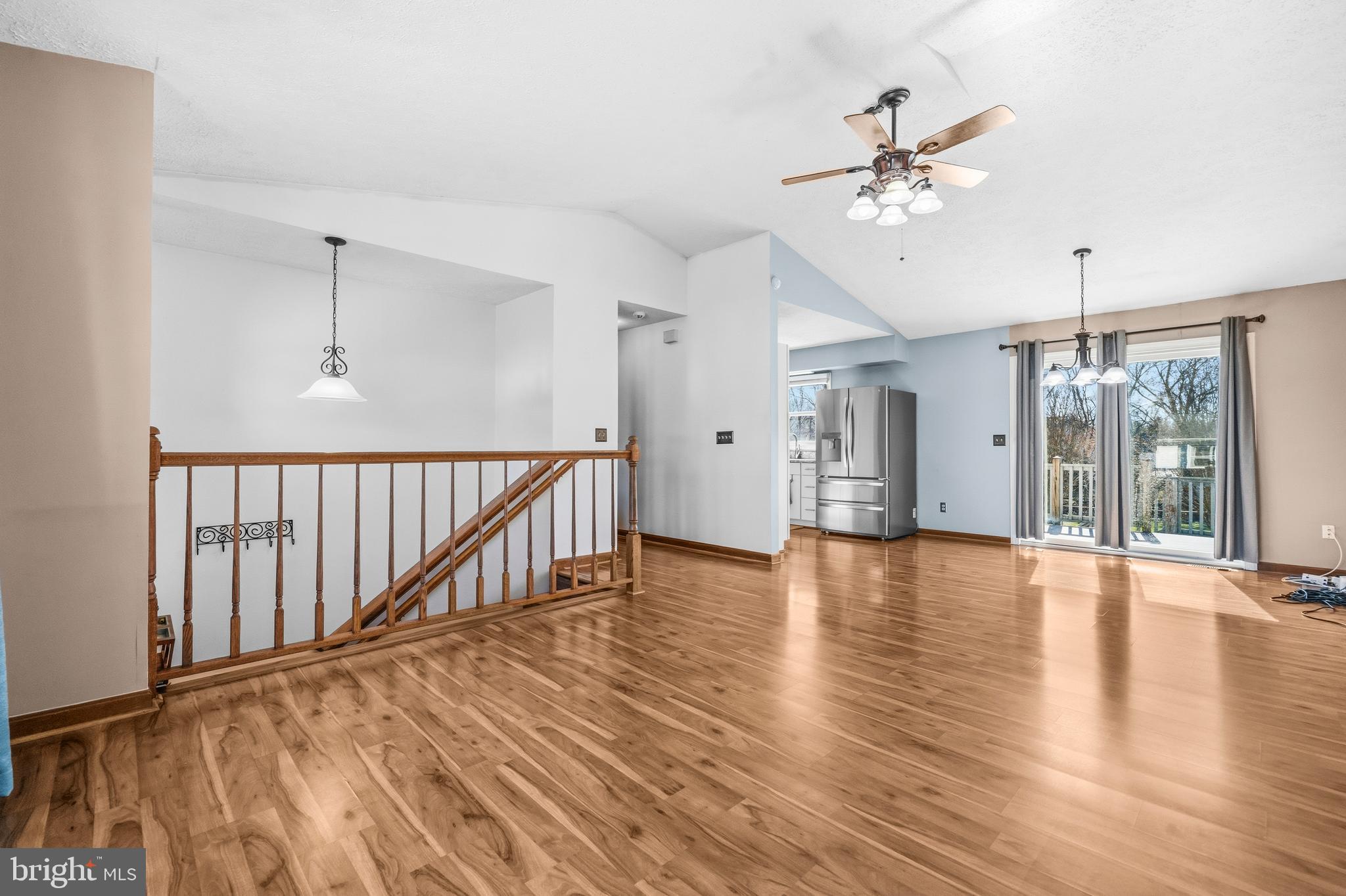 MEADOWBROOKE - Residential