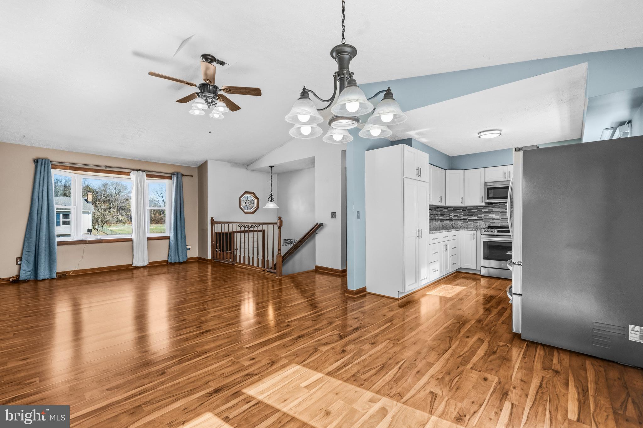 MEADOWBROOKE - Residential