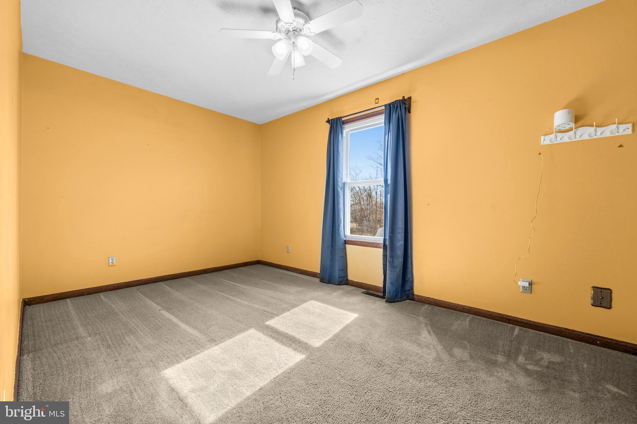 MEADOWBROOKE - Residential