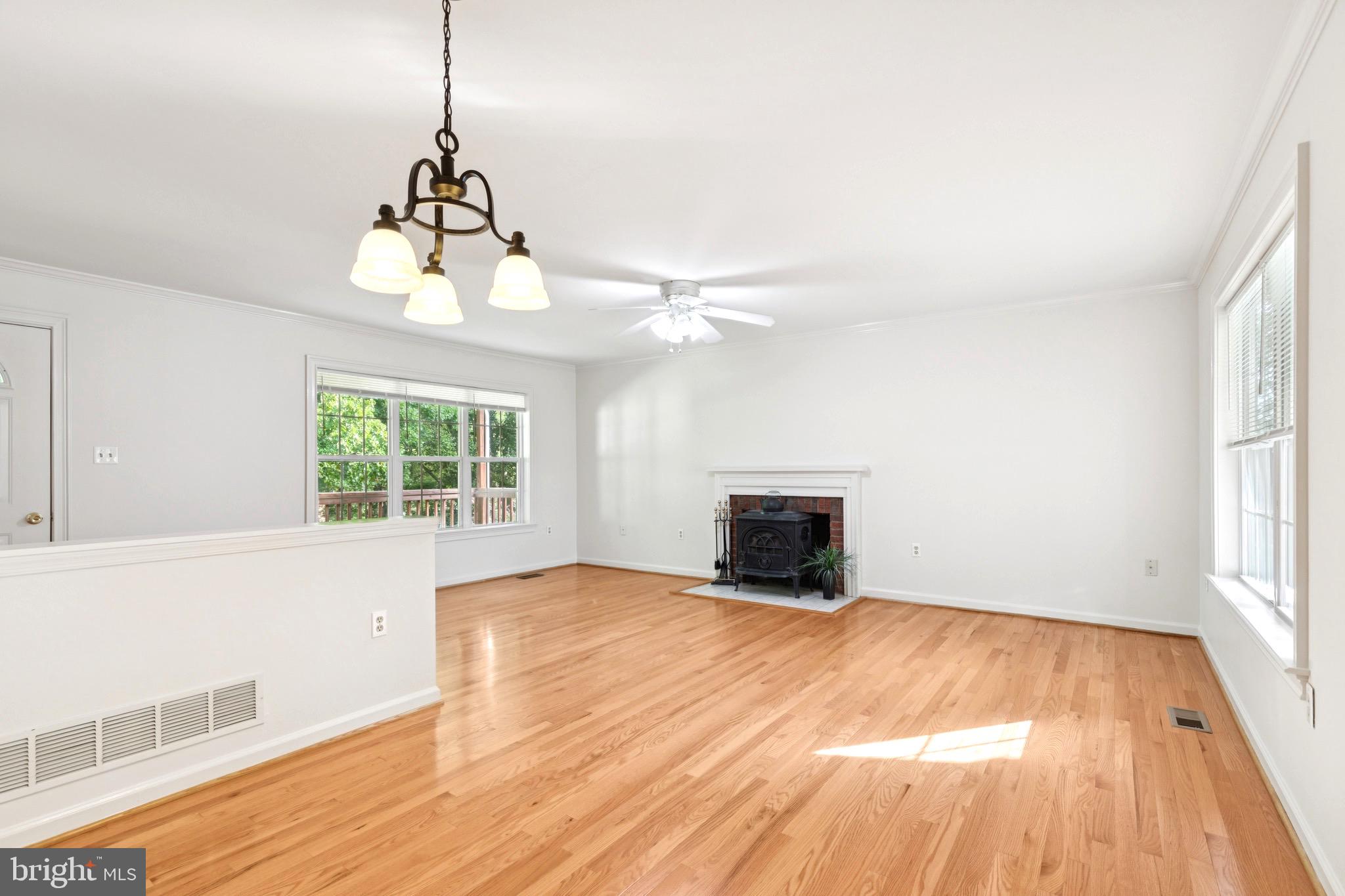 TERRACE GARDENS - Residential Lease