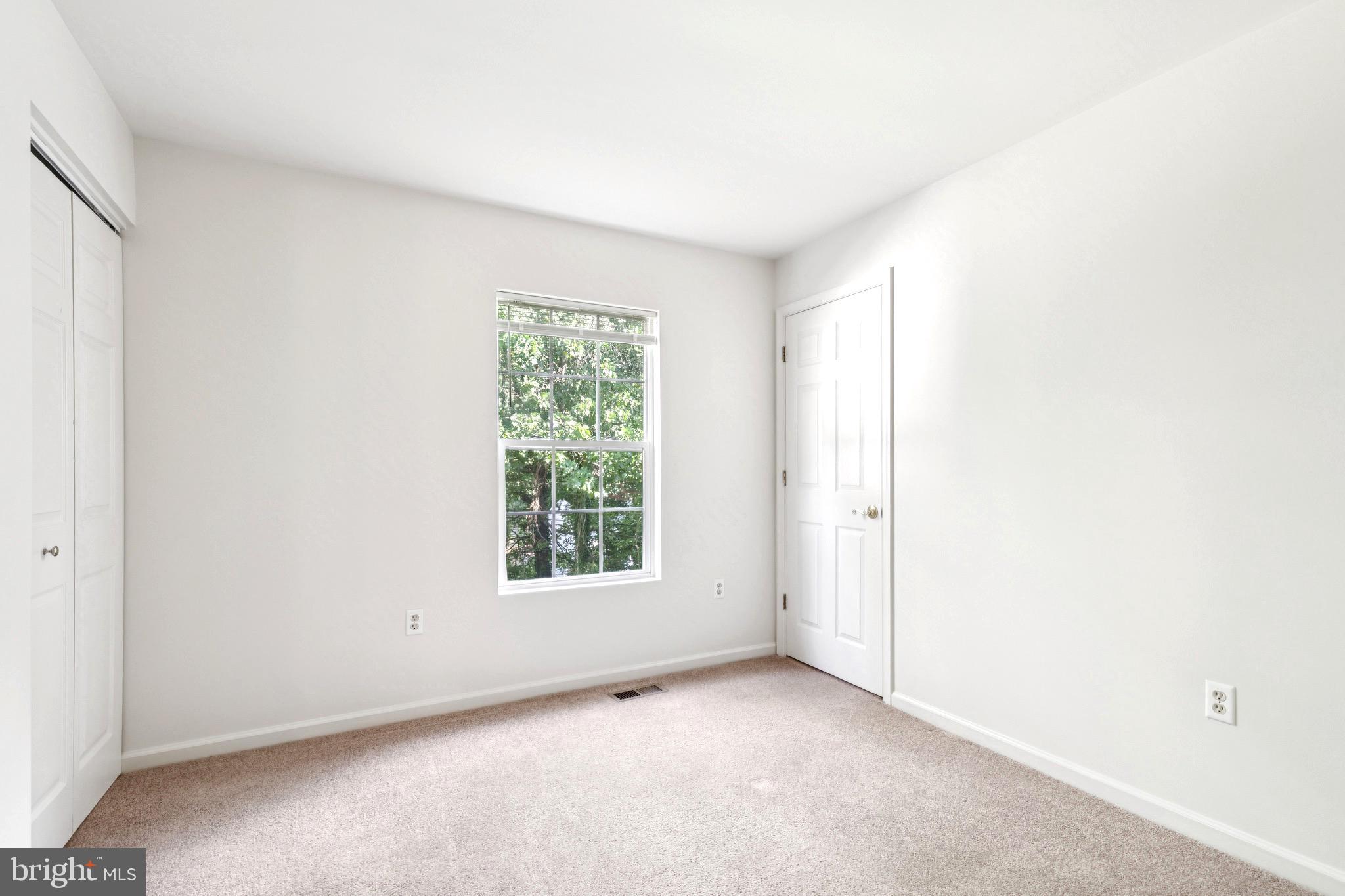 TERRACE GARDENS - Residential Lease