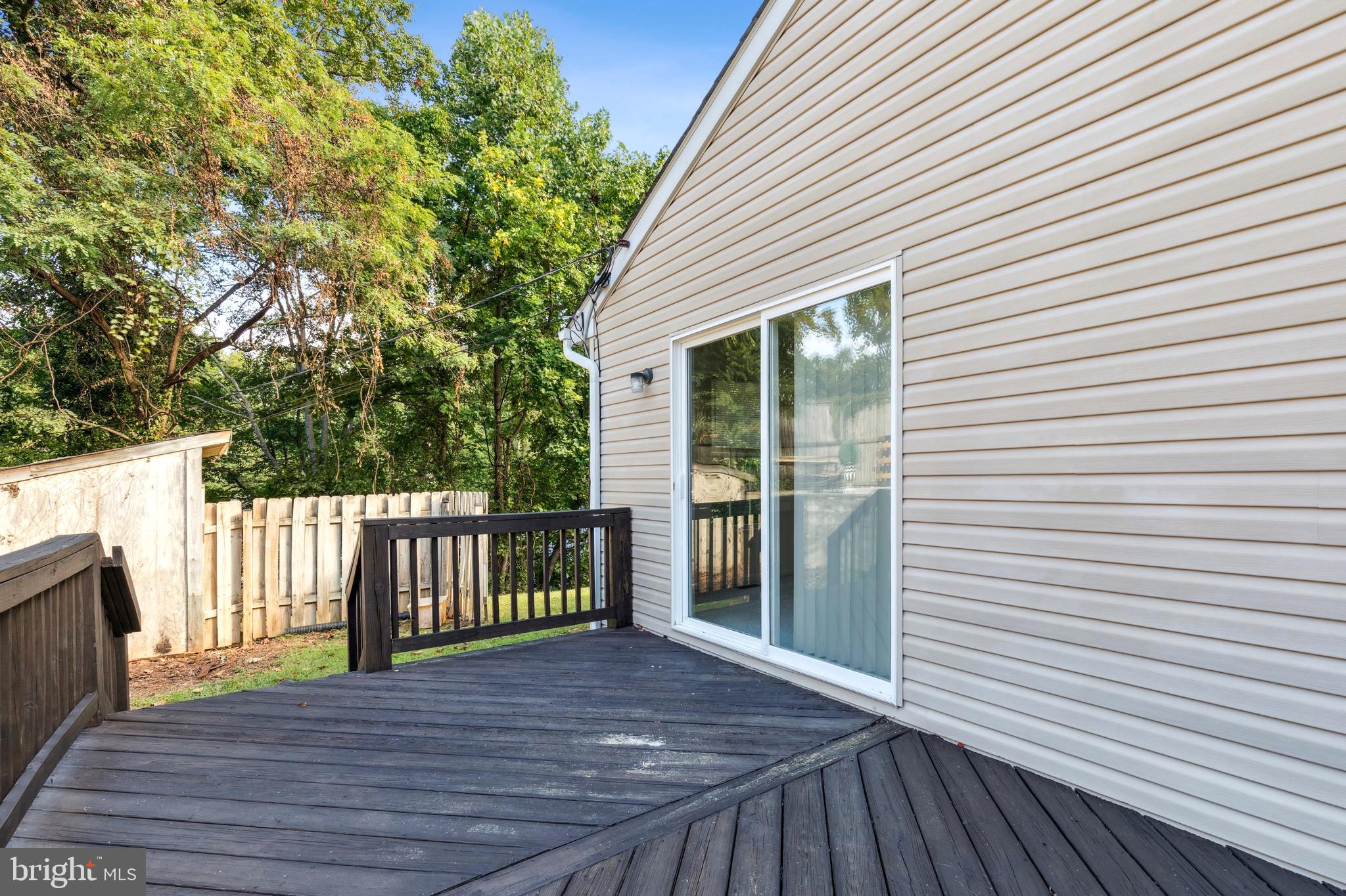 TERRACE GARDENS - Residential Lease