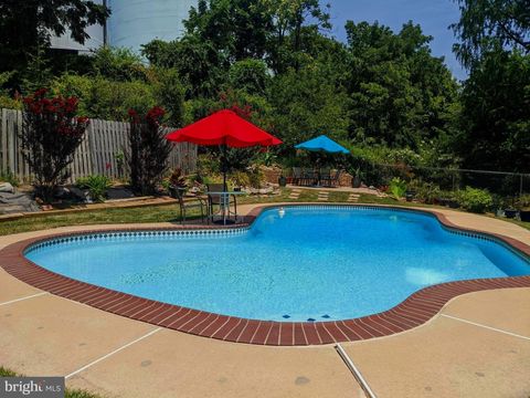 Homes For Sale - 2189 Schaeffer Road<br/> ABINGTON, PA 19001