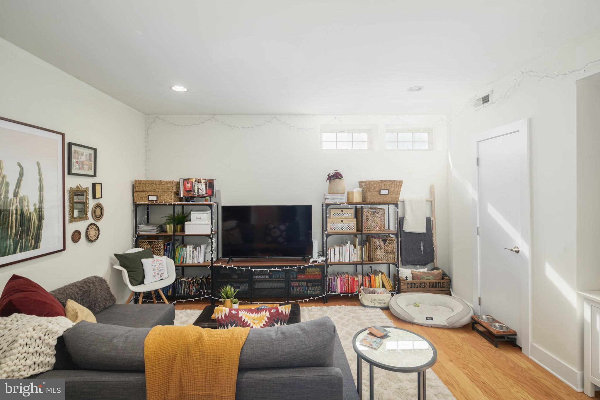 FAIRMOUNT - Residential