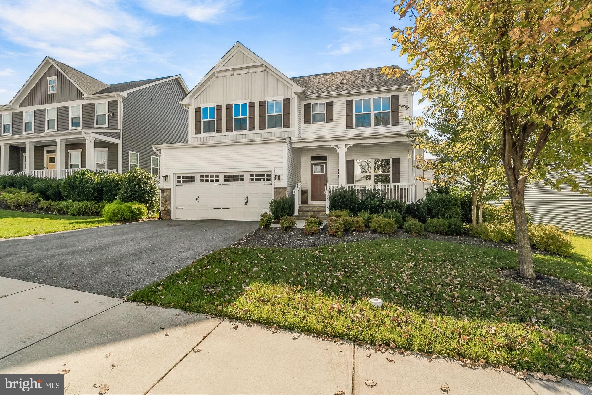 11069 EMERALD CROWN DRIVE