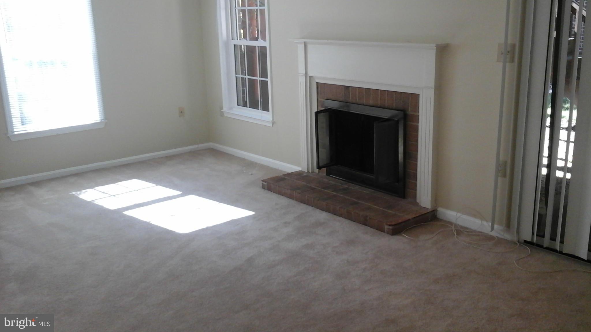 KINGSTOWNE - Residential Lease