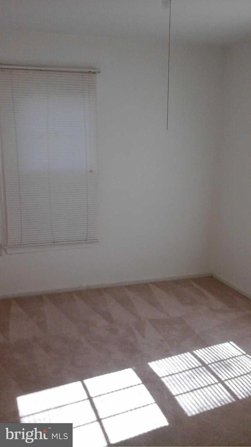 KINGSTOWNE - Residential Lease